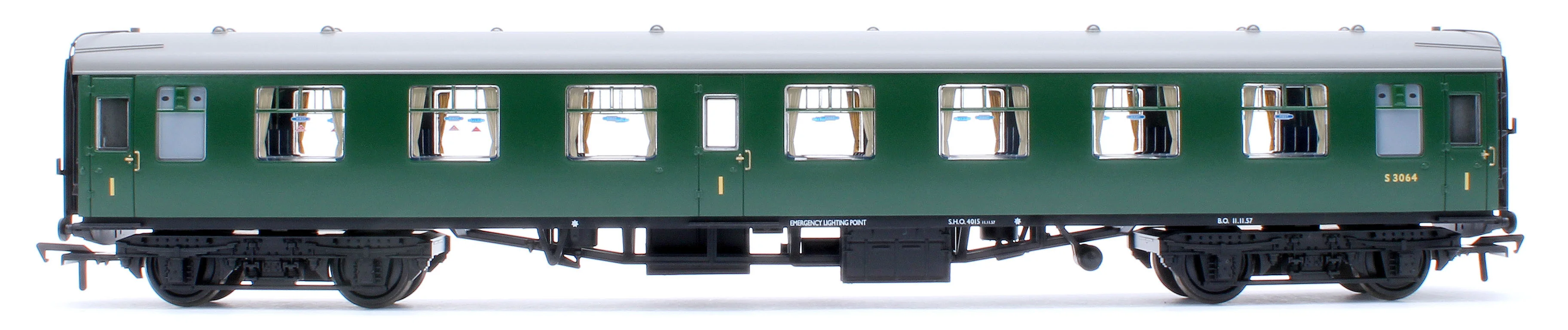 39-831 BR MK1 FO First Open BR (SR) Green - Image 2