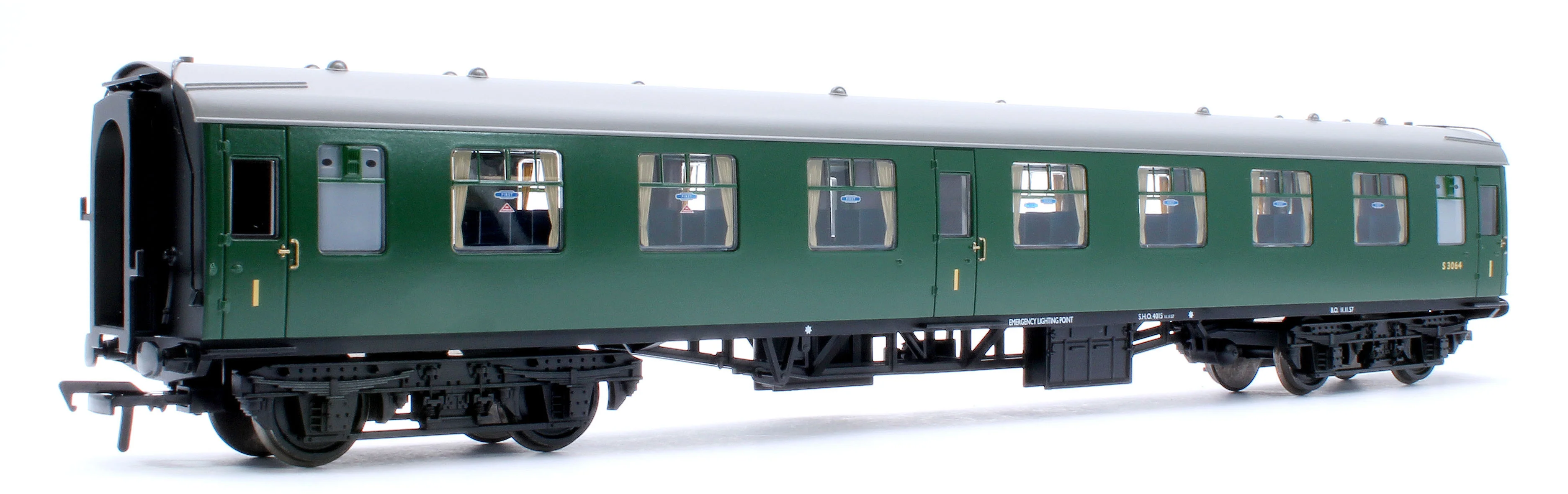 39-831 BR MK1 FO First Open BR (SR) Green - Image 3