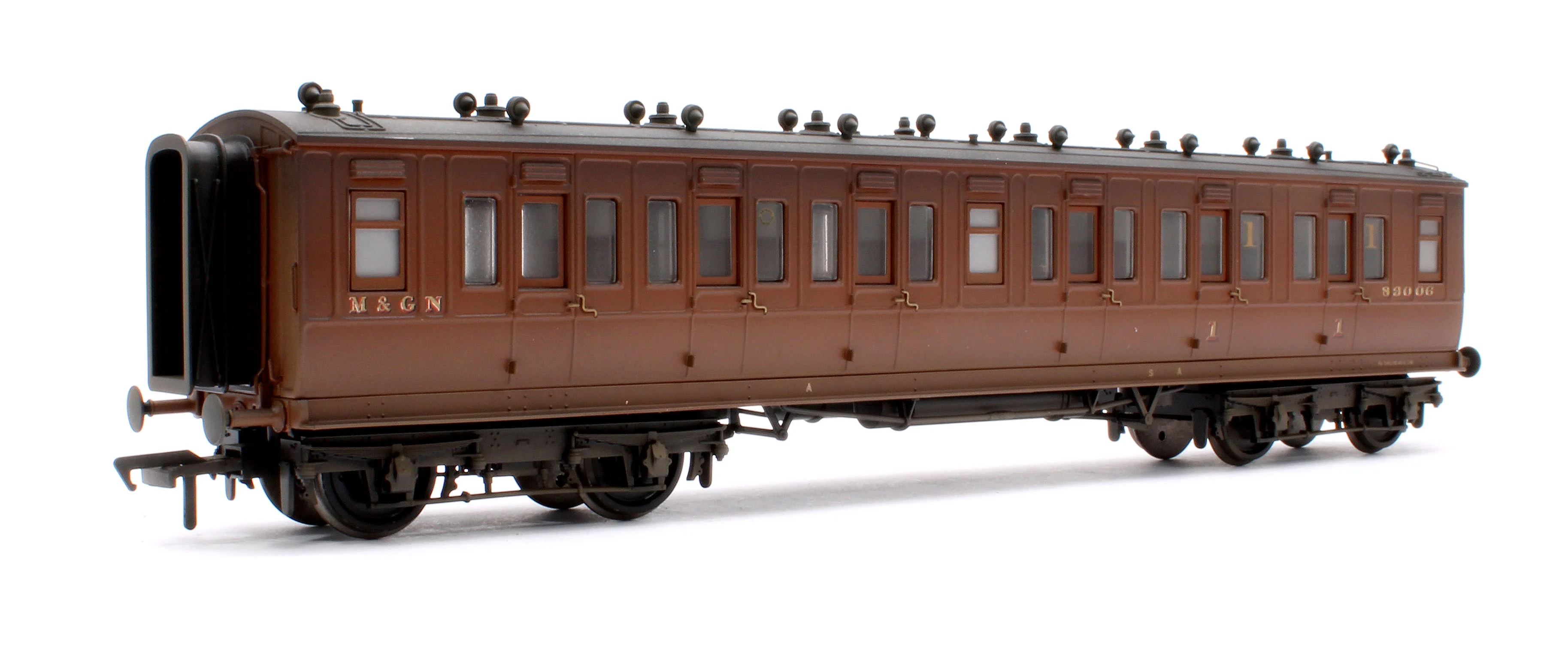 39-861W Custom Weathered LNWR 50ft Arc Roof Composite Corridor M&GN Brown No.83006