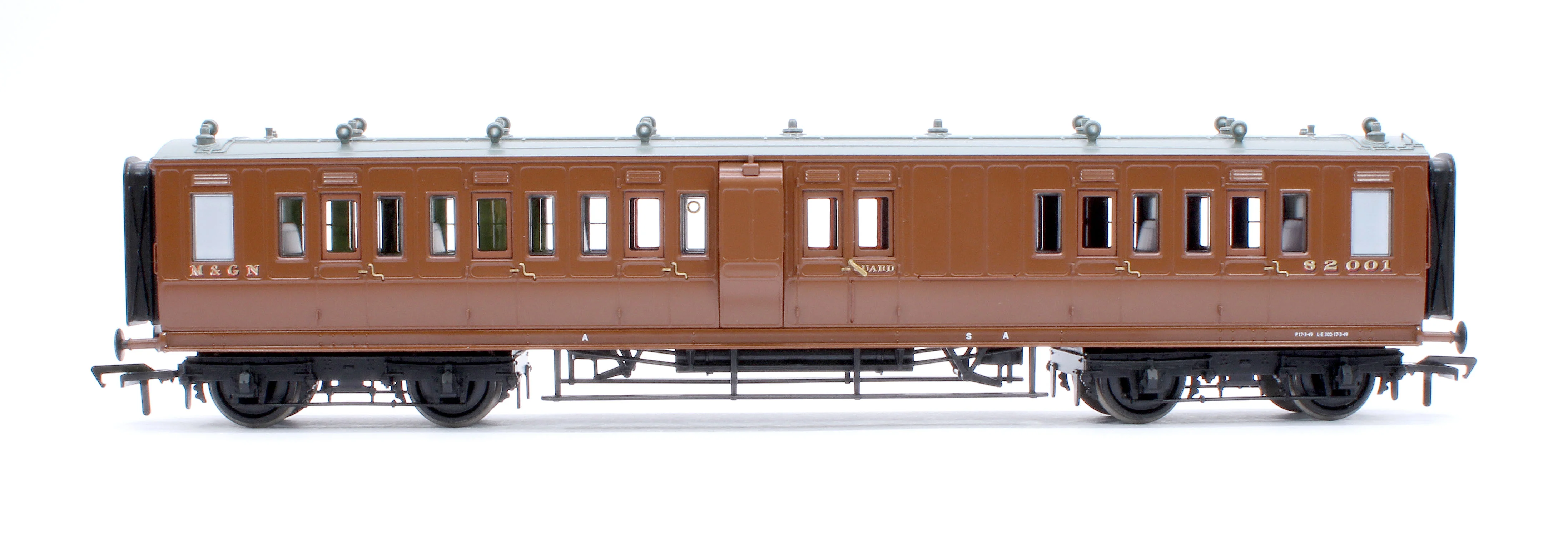39-881 LNWR 50ft Arc Roof Brake Third Corridor M&GN Brown No.82001 - Image 3