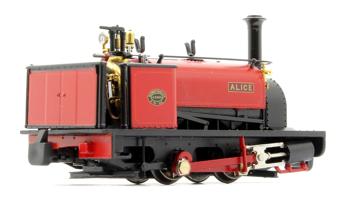 391-050 Quarry Hunslet 0-4-0 'Alice' in Dinorwic Quarry Red livery - Image 3