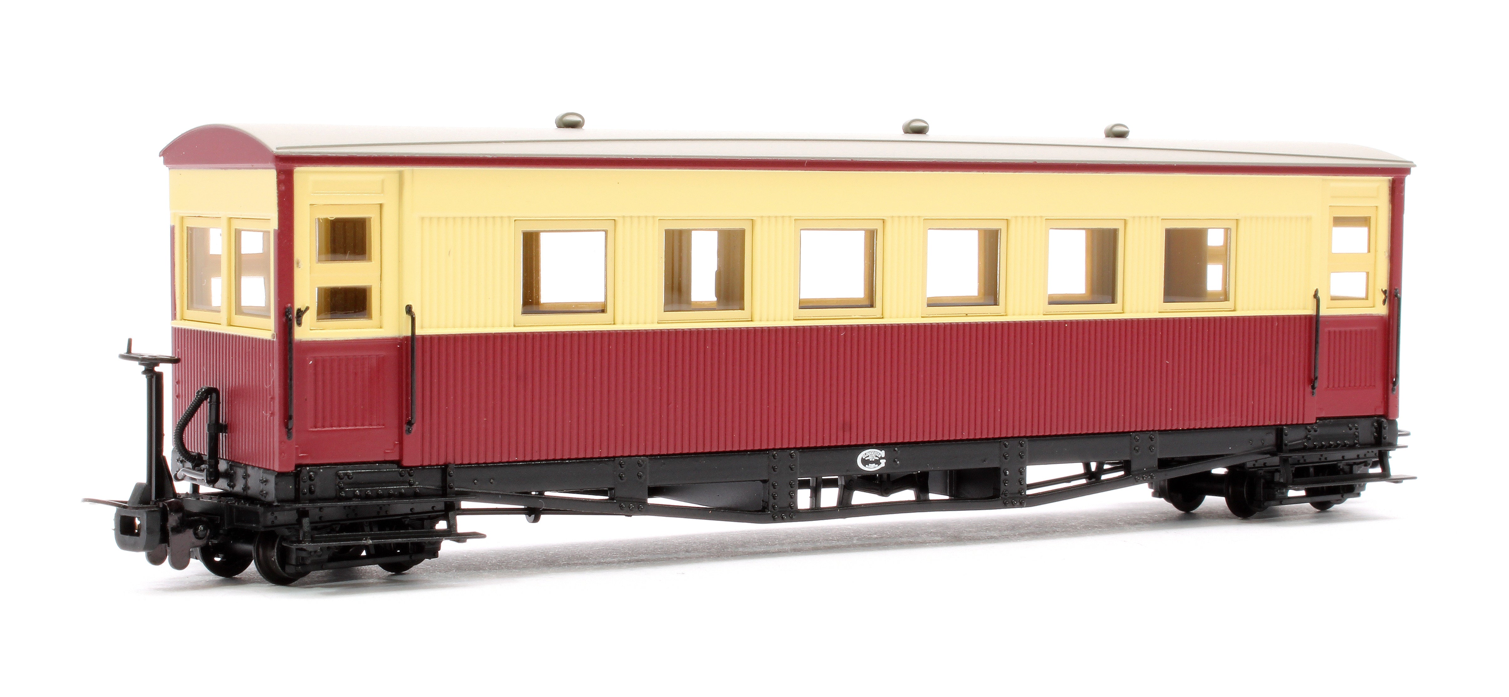 394-027 Gloucester Bogie Coach Lincolnshire Coast L.R. Crimson & Cream