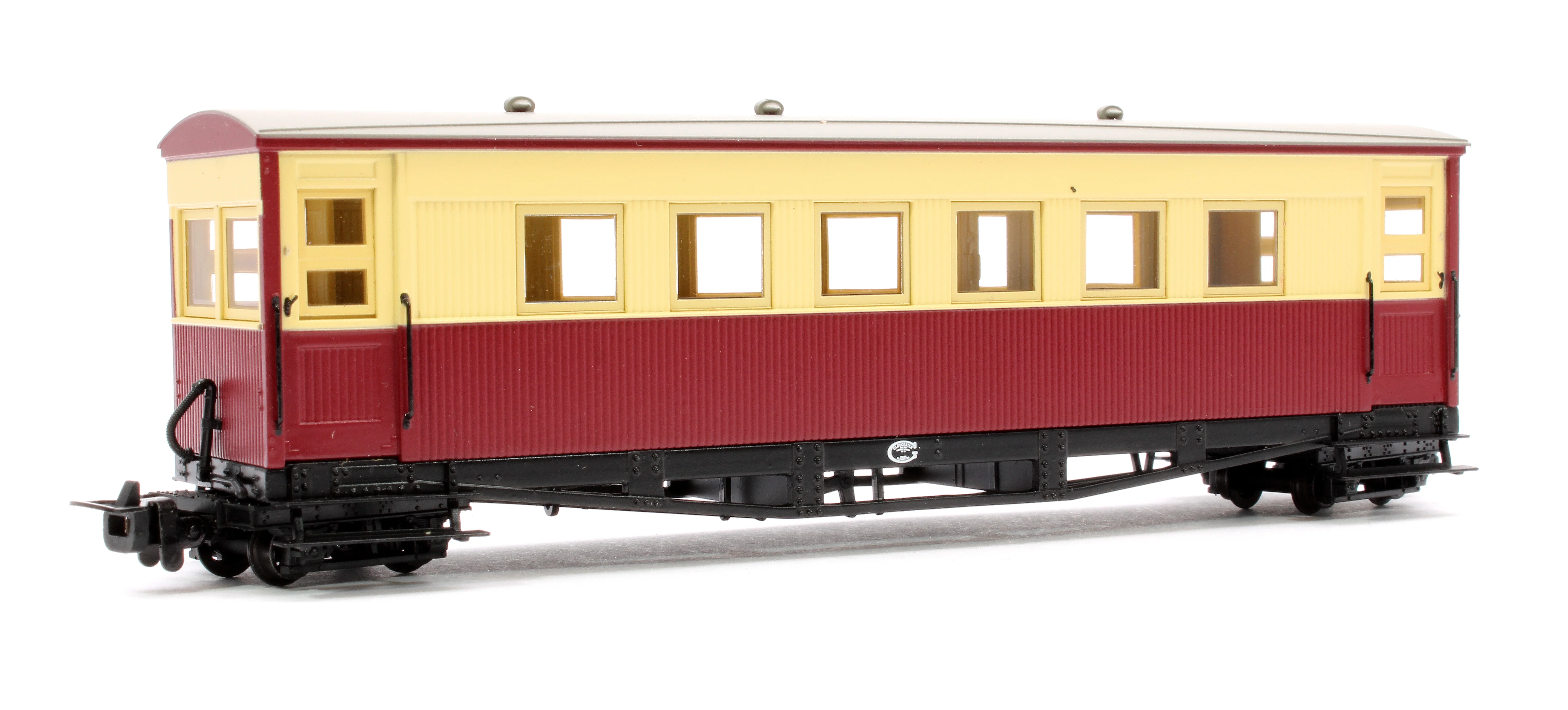 394-027 Gloucester Bogie Coach Lincolnshire Coast L.R. Crimson & Cream - Image 2