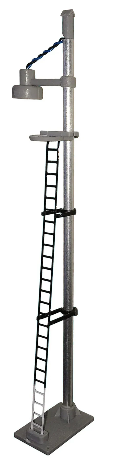 BL22B Single Bowl Head Tall Yard Lamp (Black Ladder with White Base) Yellow LED