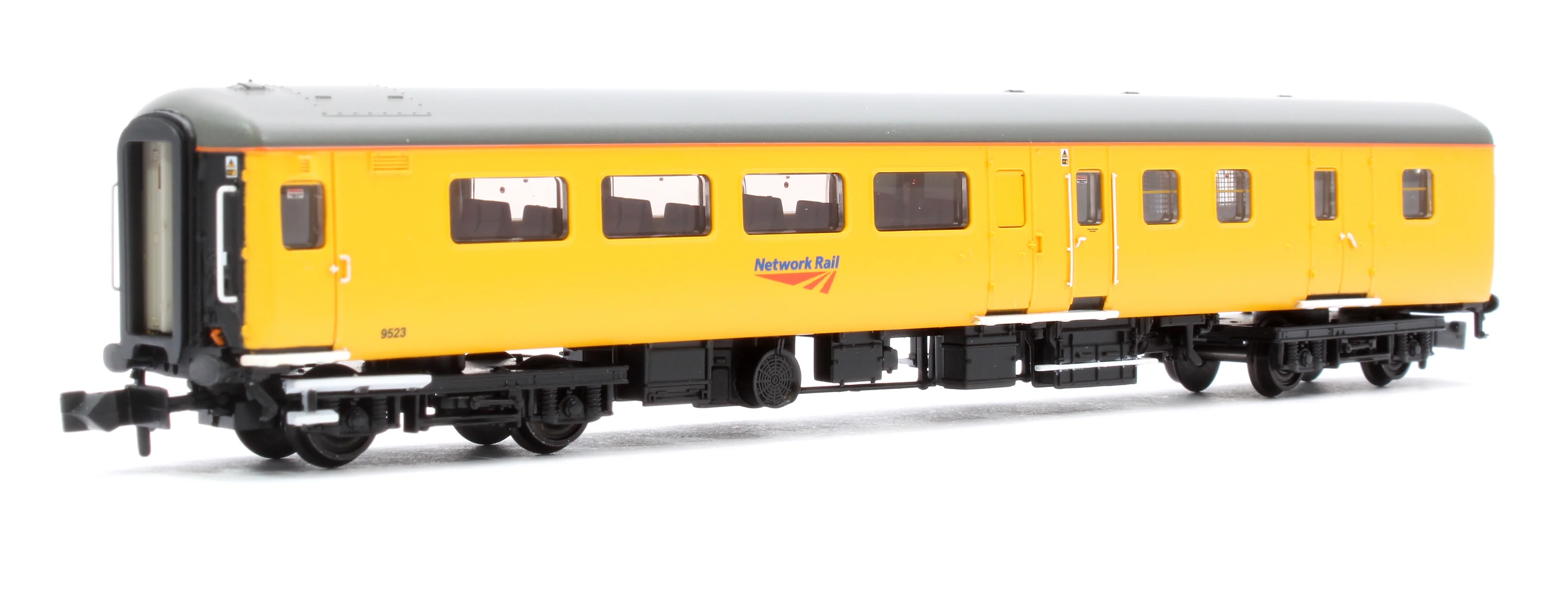 374-695 BR Mk2F BSO Brake Second Open Network Rail Yellow No.9523