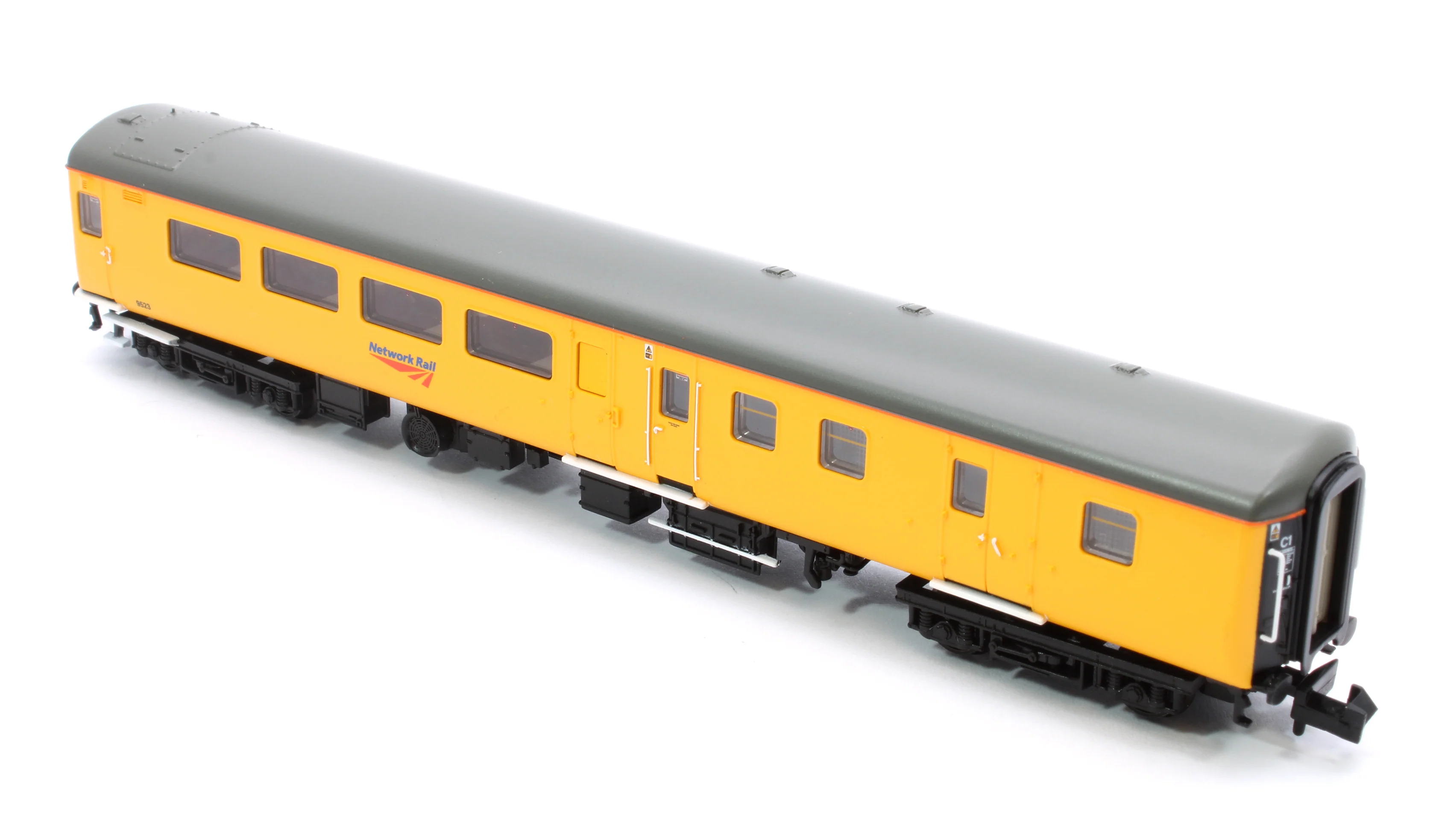 374-695 BR Mk2F BSO Brake Second Open Network Rail Yellow No.9523 - Image 7