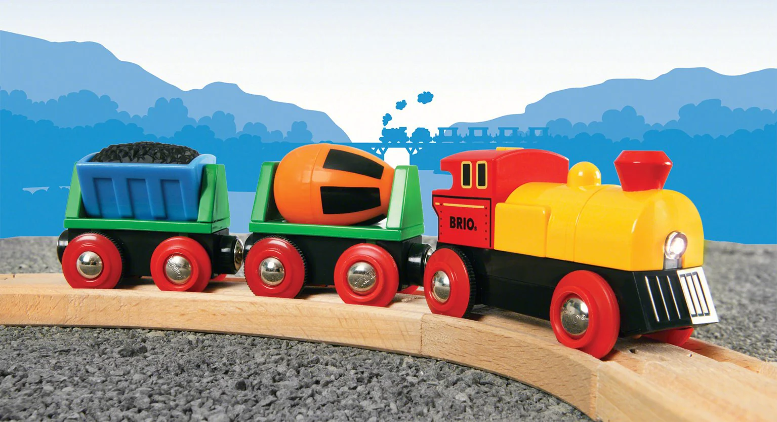 33319 BRIO World - Battery Operated Action Train - Image 5