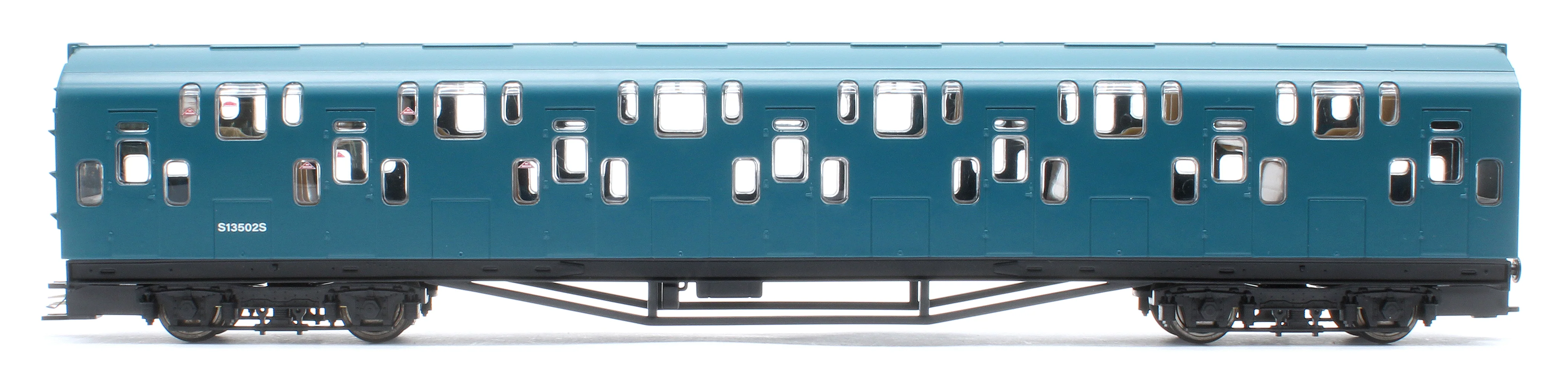 KRM-4DD-OO-F-1-B Bulleid Class 4DD Double Decker 4 Car EMU 4001/4901 BR Blue with Full Yellow Ends - DCC Fitted - Image 6
