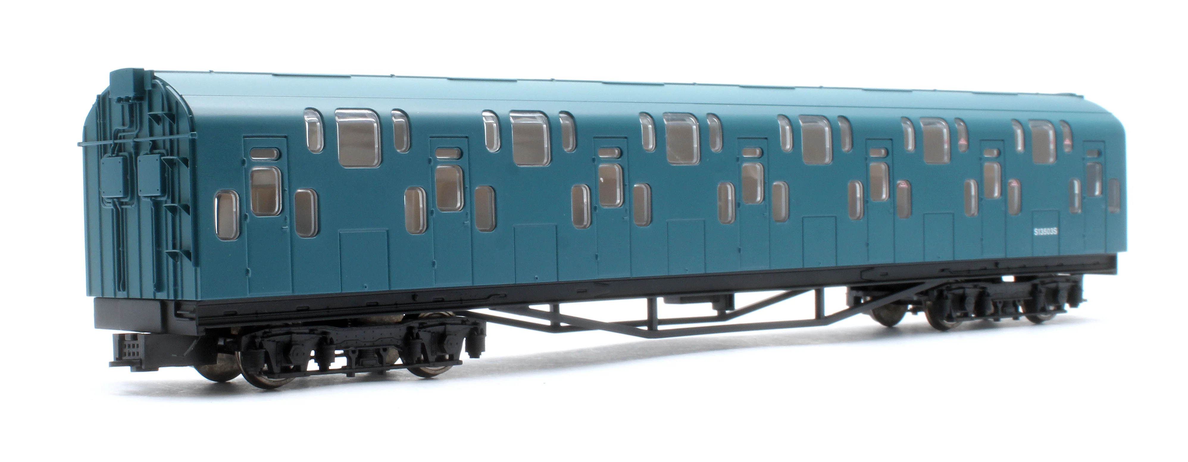 KRM-4DD-OO-F-2-B Bulleid Class 4DD Double Decker 4 Car EMU 4002/4902 BR Blue with Full Yellow Ends - DCC Fitted - Image 5