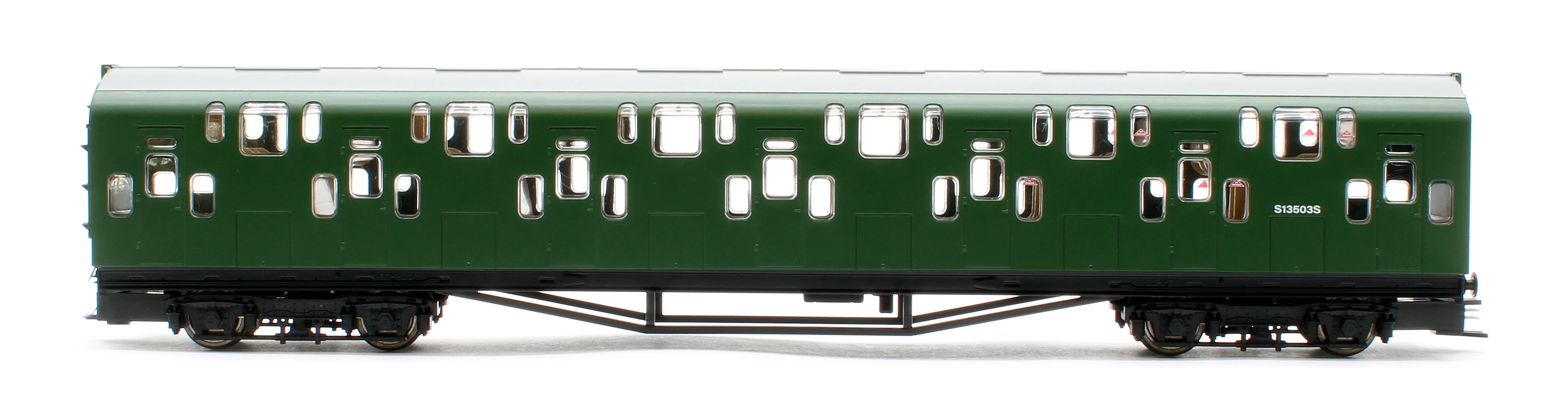 KRM-4DD-OO-S-2-G1 Bulleid Class 4DD Double Decker 4 Car EMU 4002/4902 BR Green with Small Yellow Ends - Sound Fitted - Image 6
