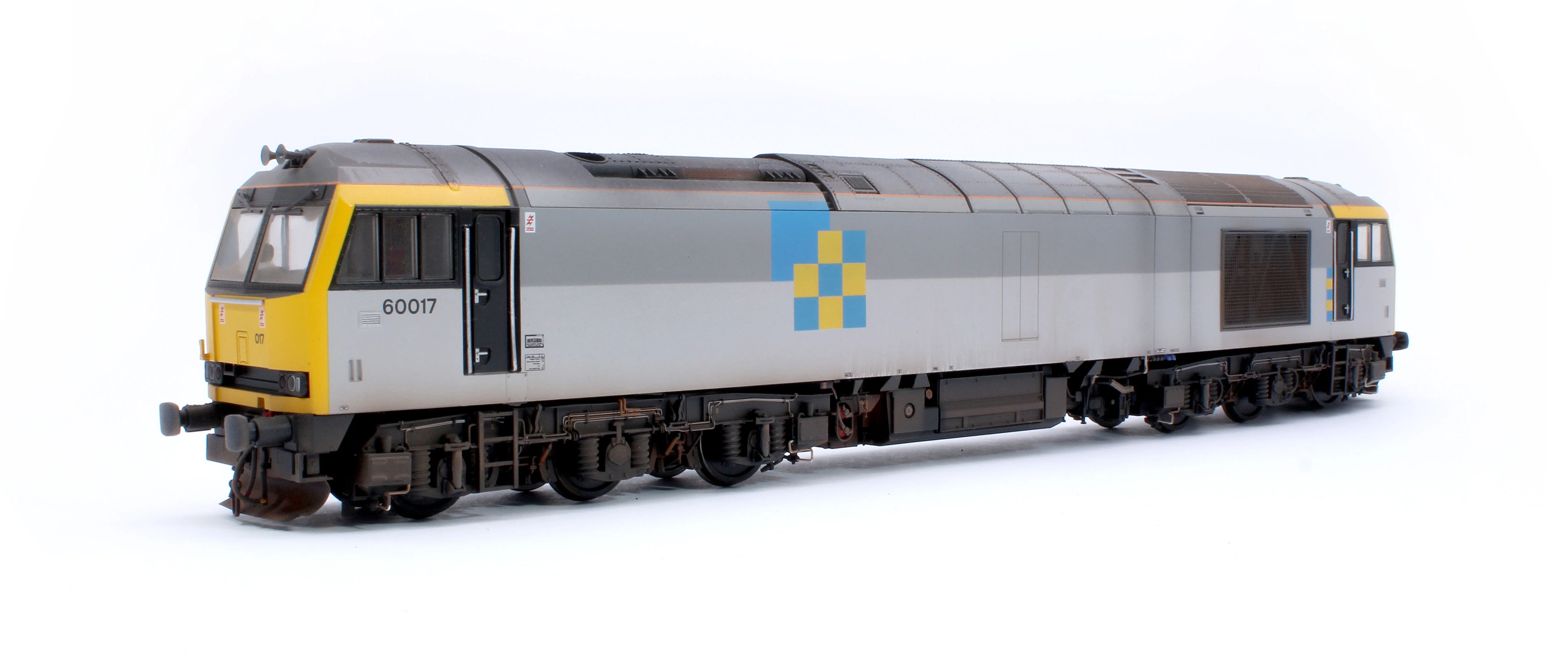 CM-60017-TGCNW Highly Detailed Premium Weathered Class 60 017 “Arenig Fawr” Triple Grey Construction Diesel Electric Locomotive - Image 3