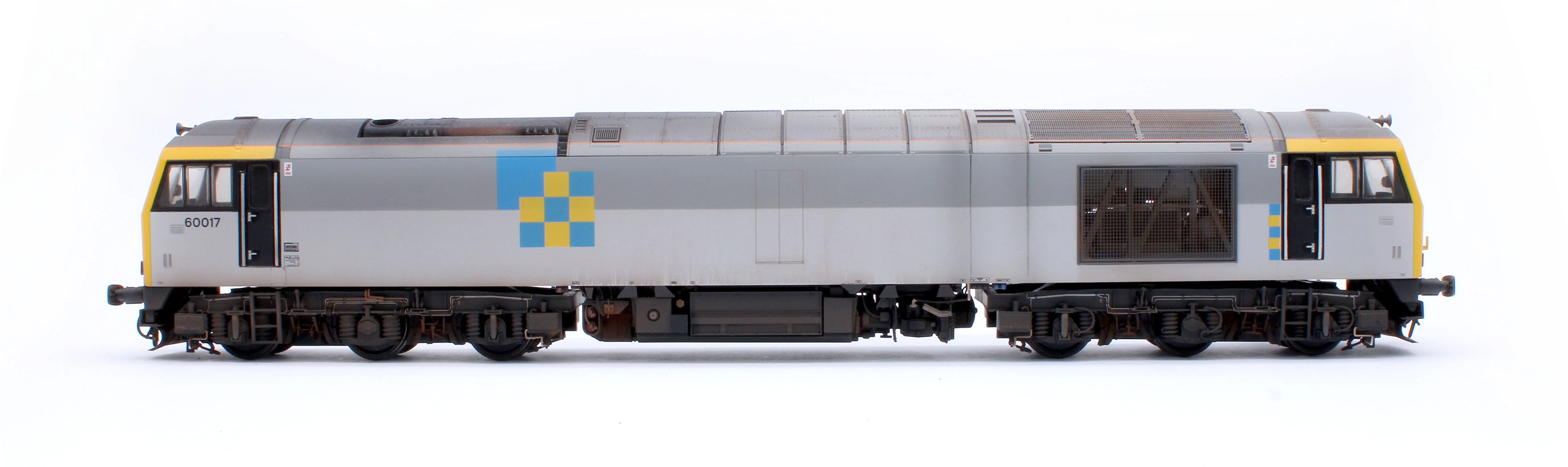 CM-60017-TGCNW Highly Detailed Premium Weathered Class 60 017 “Arenig Fawr” Triple Grey Construction Diesel Electric Locomotive - Image 5