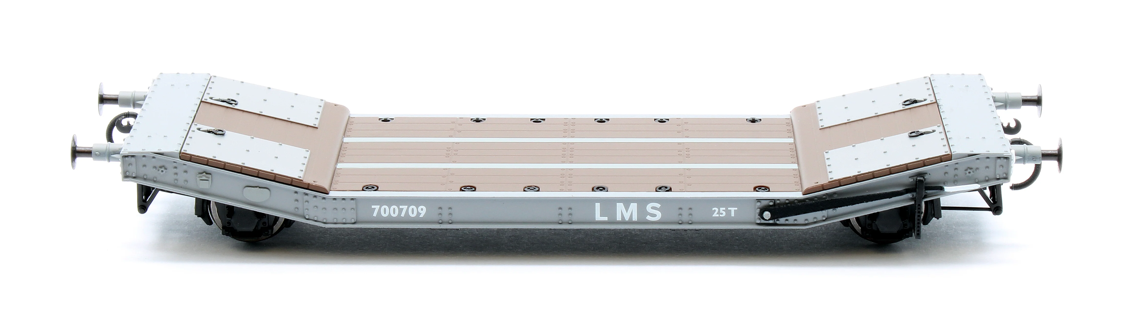 C3002A 25T Lowmac LMS Grey Preserved Wagon 700709 - Image 3