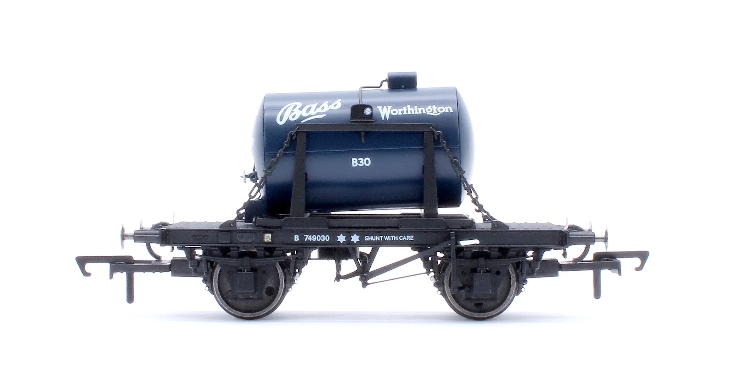 C3020 Bass Worthington Blue Demountable Tank Wagon B749030 - Image 3