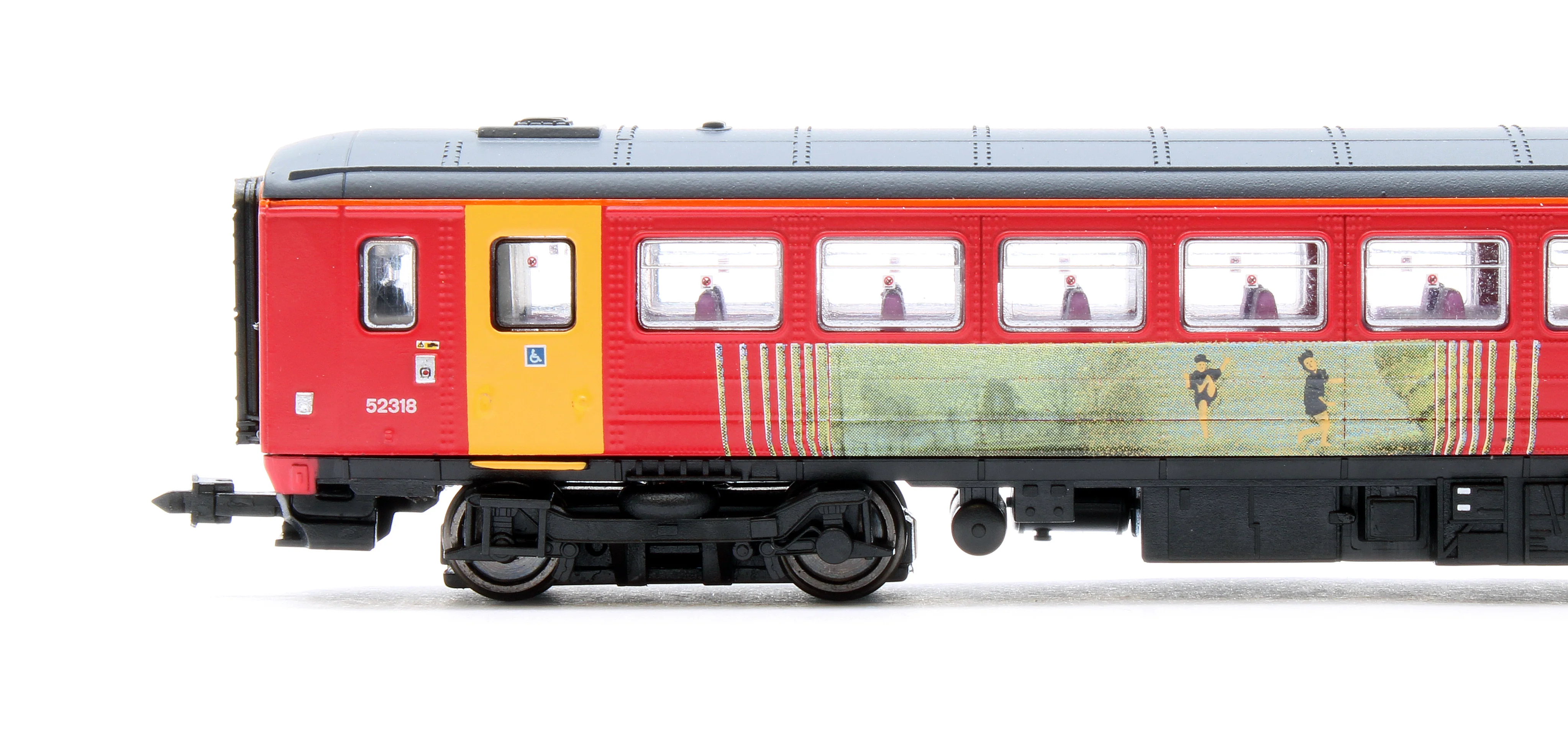2D-020-006 Class 153 153318 Wessex Trains (Pink) Diesel Locomotive - Image 6