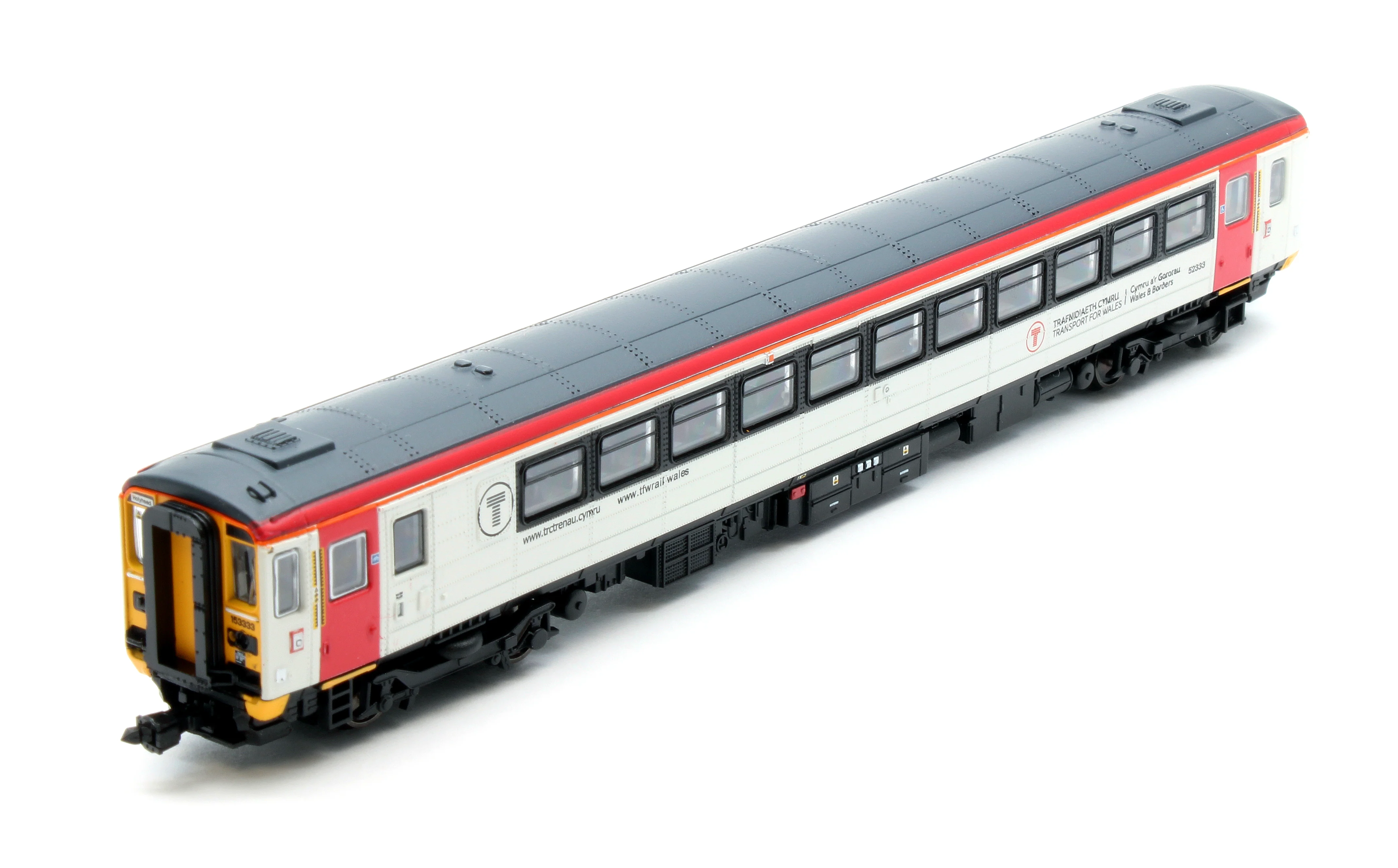 2D-020-005 Class 153 153333 Transport for Wales - Image 9