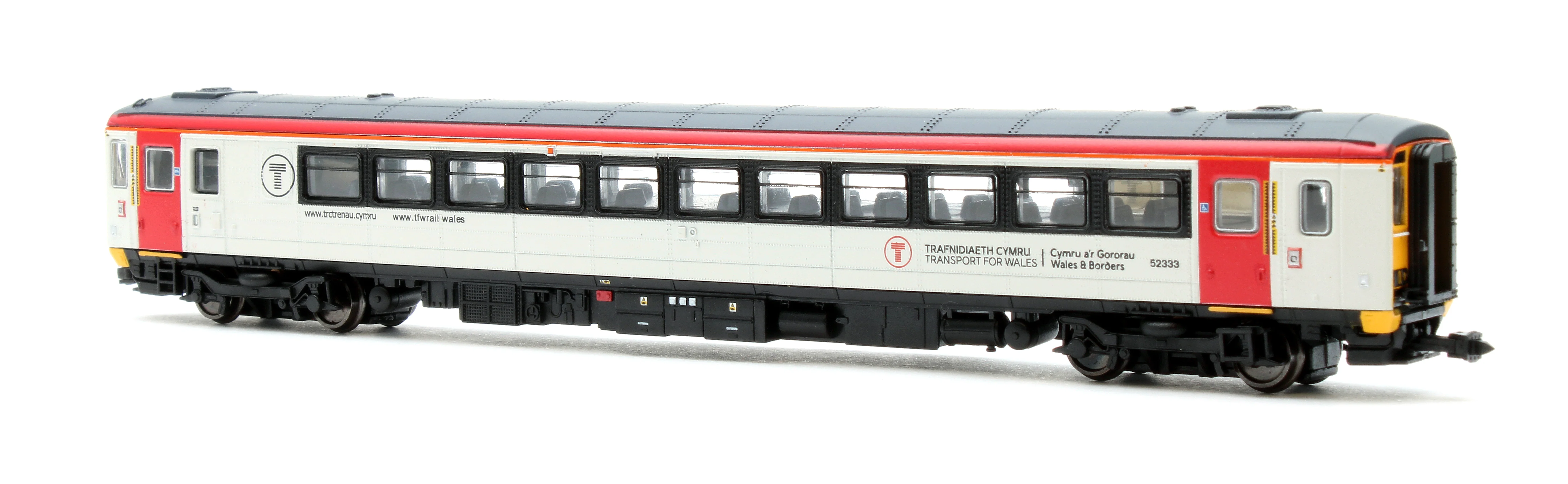 2D-020-005D Class 153 153333 Transport for Wales - DCC Fitted - Image 2