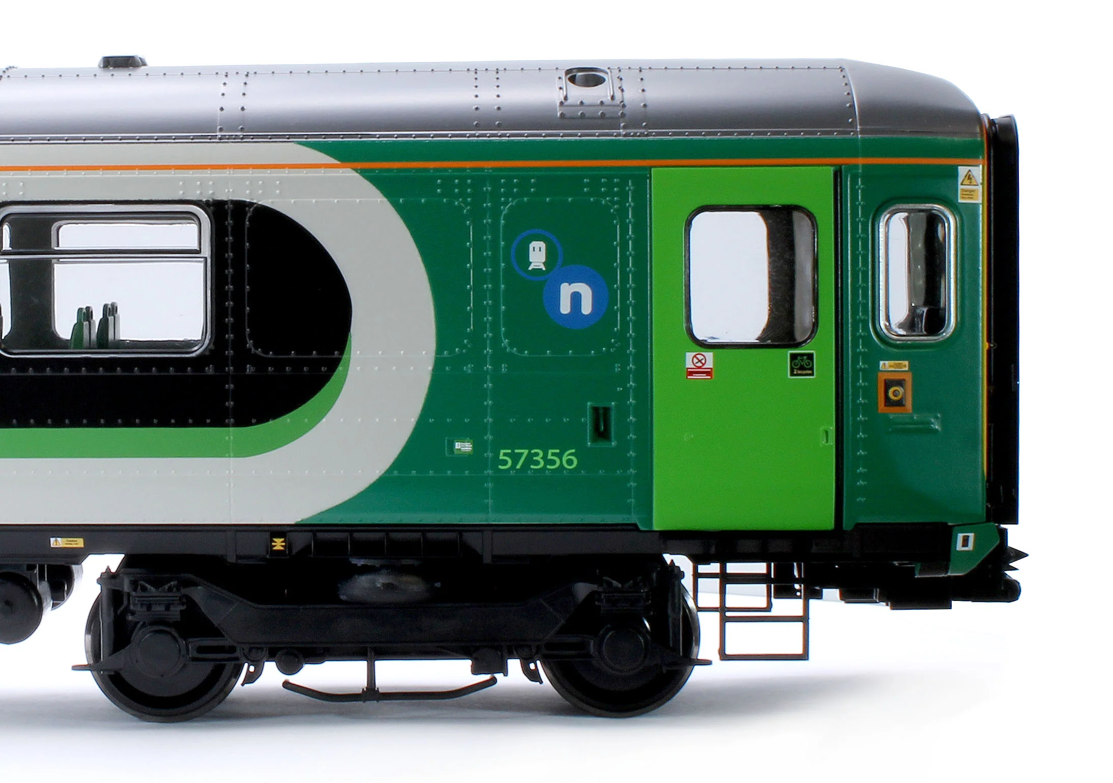 53293 Class 153 London Midland City 153356 Diesel Locomotive - DCC Sound - Image 6