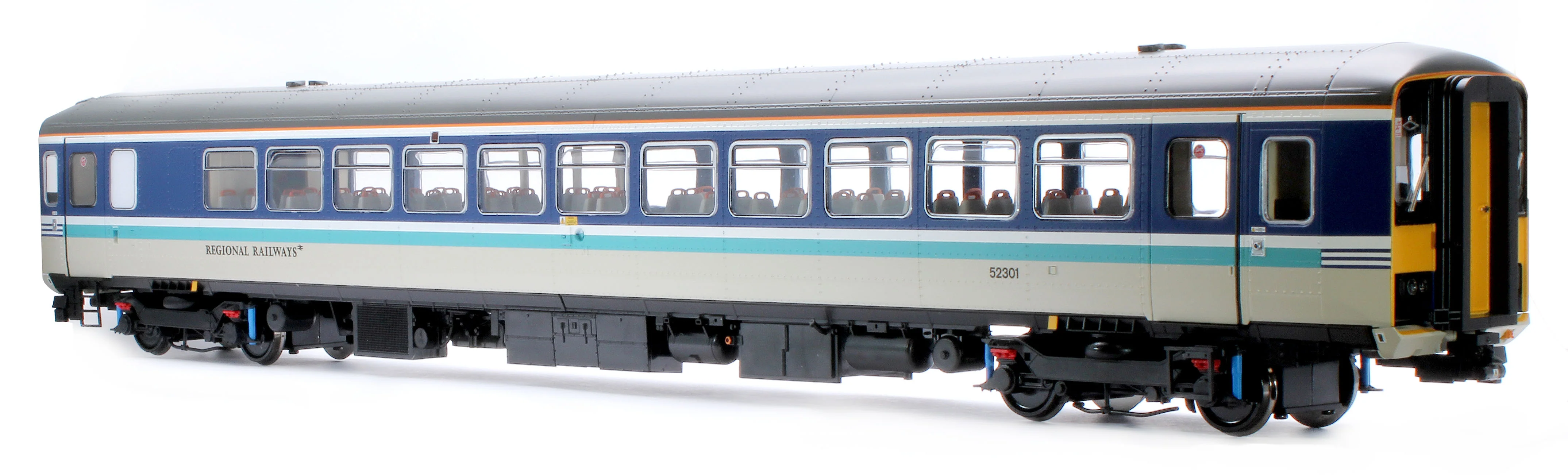 53201 Class 153 Regional Railways 153301 Diesel Locomotive - Image 2