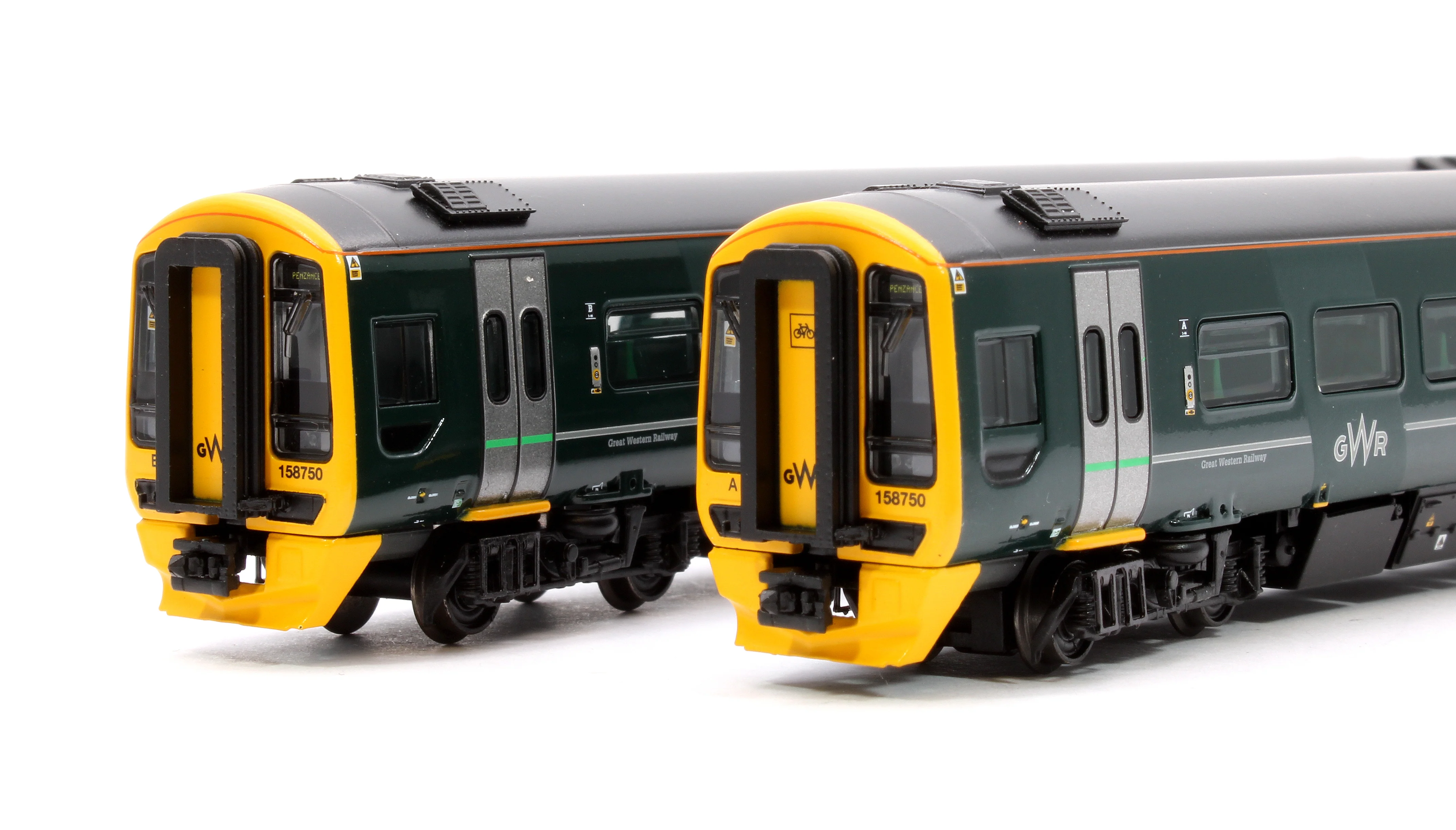 371-857A Class 158 2-Car DMU 158750 GWR Green (FirstGroup) - Image 8