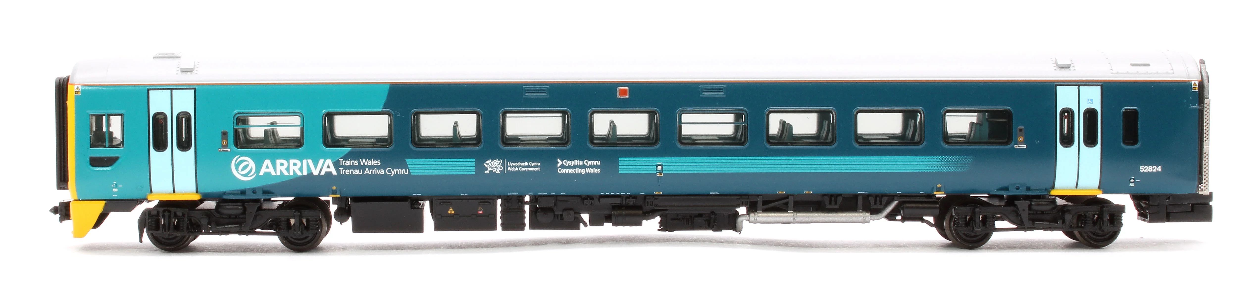 371-854SF Class 158 2-Car DMU 158824 Arriva Trains Wales (Revised) - DCC Sound - Image 3