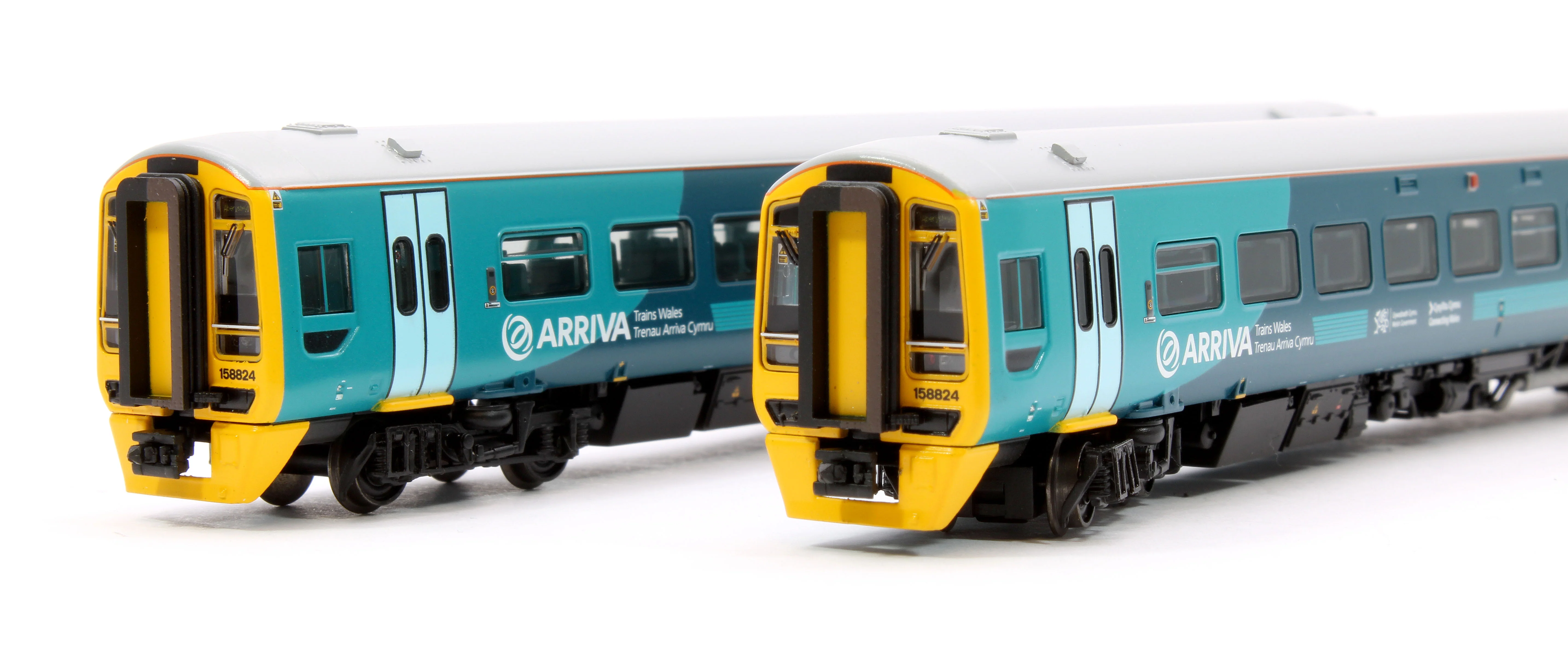 371-854SF Class 158 2-Car DMU 158824 Arriva Trains Wales (Revised) - DCC Sound - Image 8