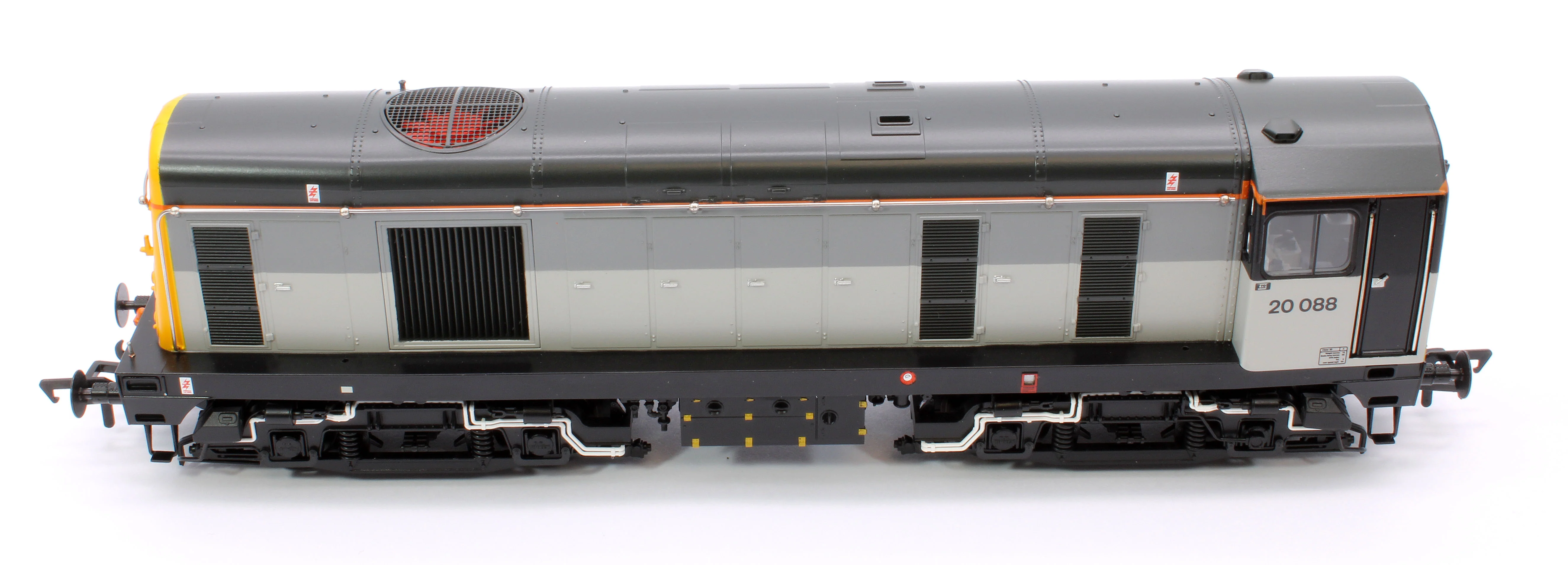 35-361 Class 20/0 Disc Headcode 20088 BR Railfreight Sector Unbranded Diesel Locomotive - Image 10