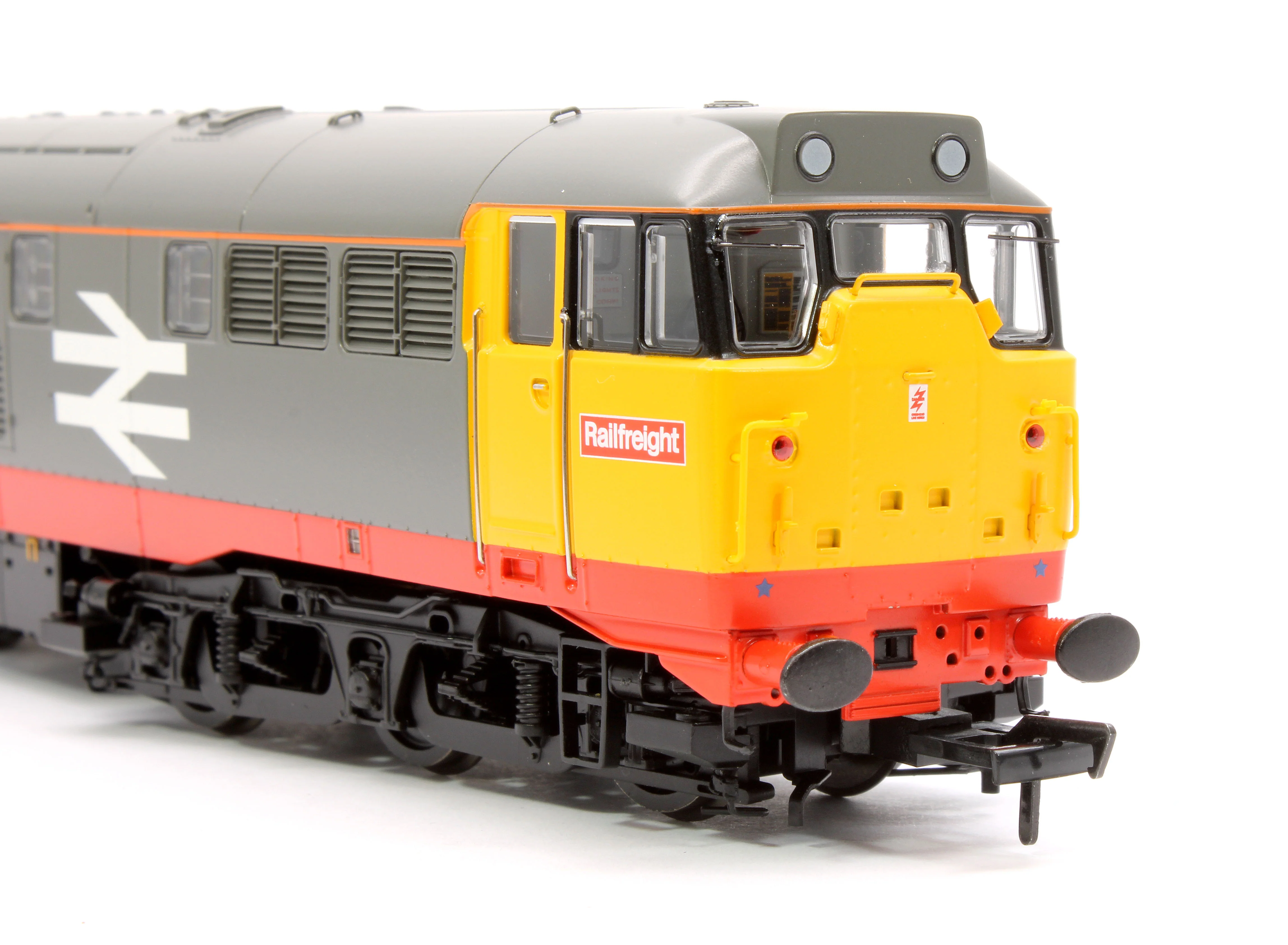 35-821 Class 31/1 Refurbished 31180 BR Railfreight (Red Stripe) Diesel Locomotive - Image 10