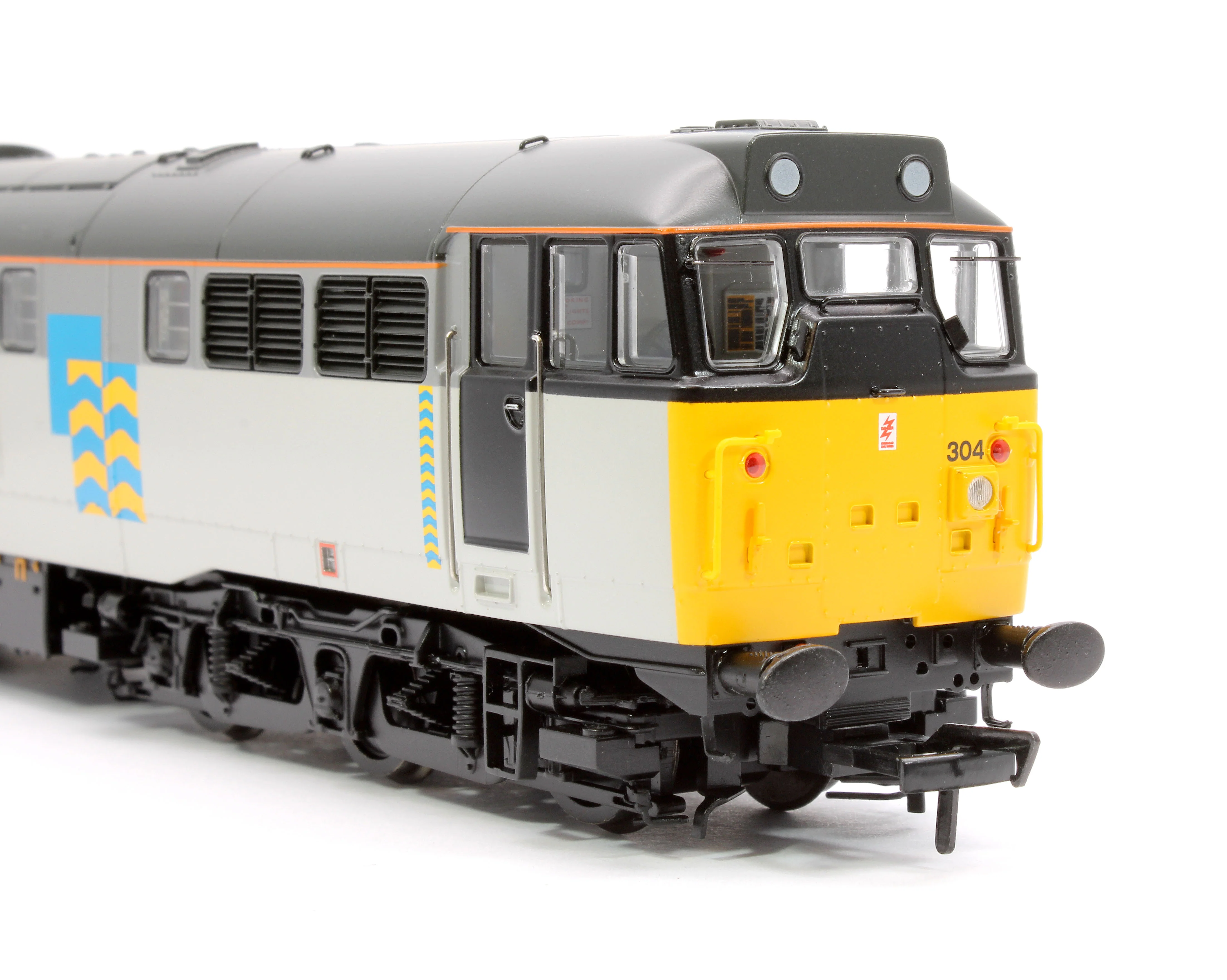 35-823ASF Class 31/1 Refurbished 31304 BR Railfreight Petroleum Sector Diesel Locomotive - DCC Sound - Image 10