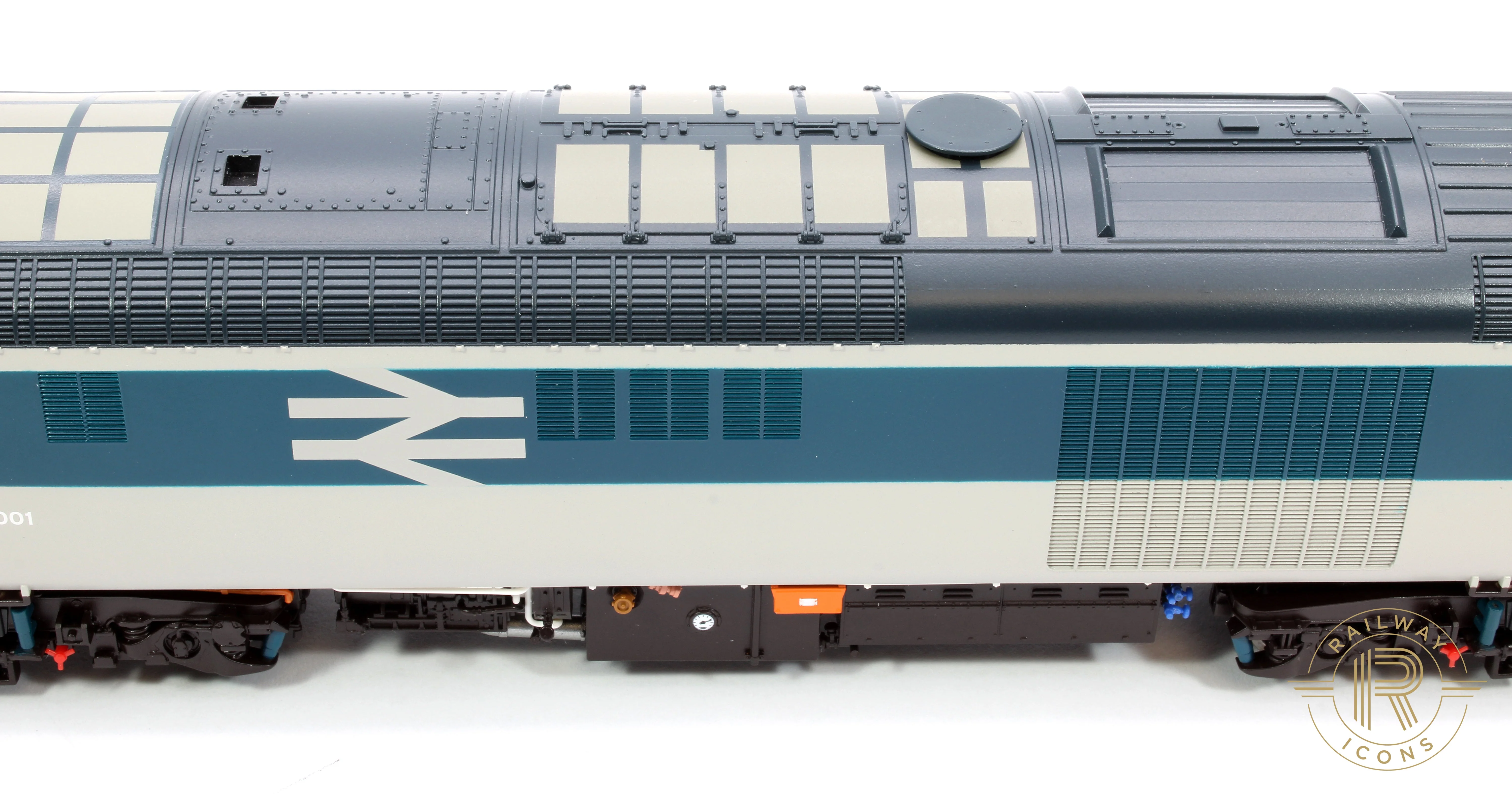 35-110NRMSF Class 41 (British Rail Class 252) Prototype HSDT Power Car Diesel Locomotive No.41001 - DCC Sound - Image 10