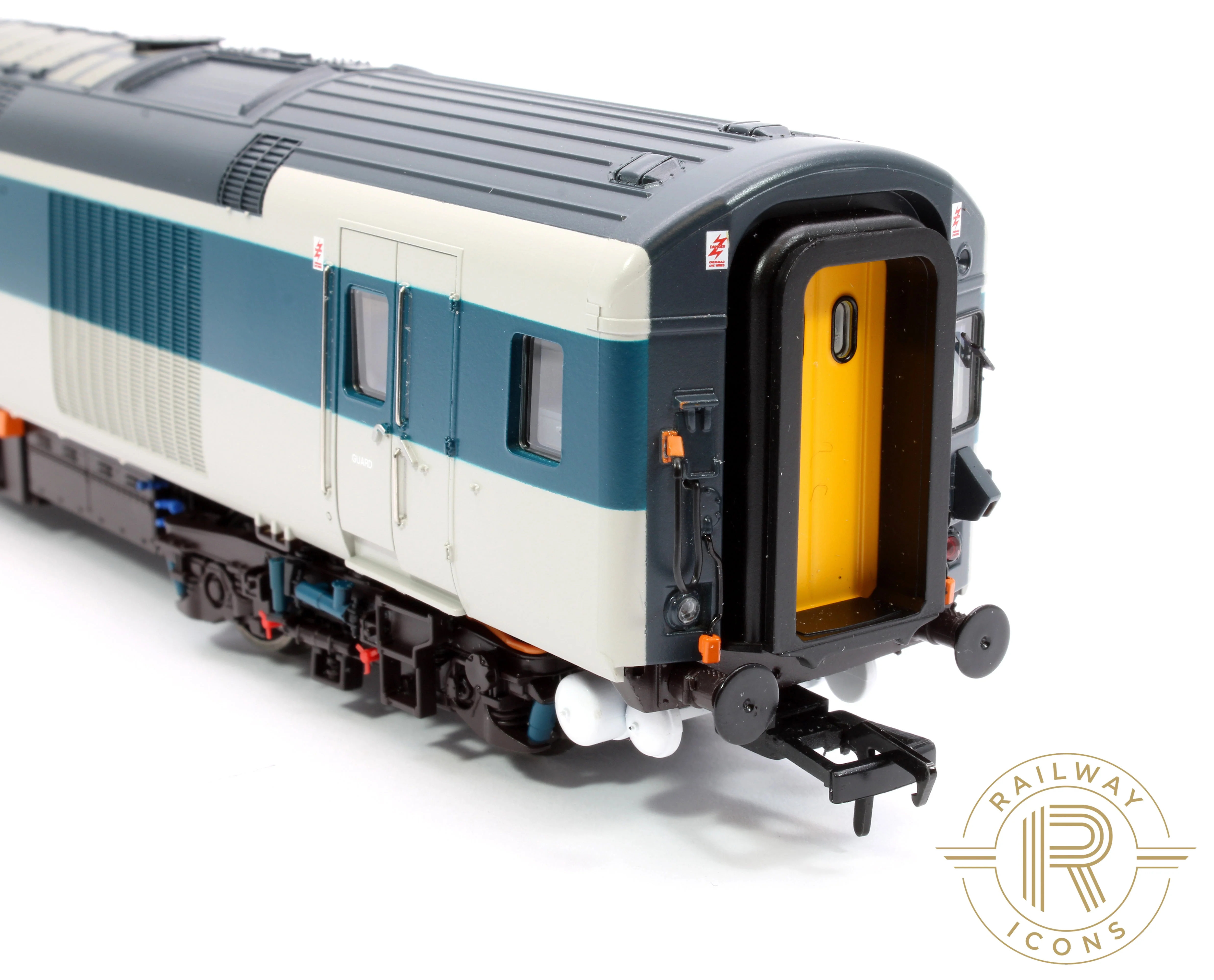 35-110NRMSF Class 41 (British Rail Class 252) Prototype HSDT Power Car Diesel Locomotive No.41001 - DCC Sound - Image 9