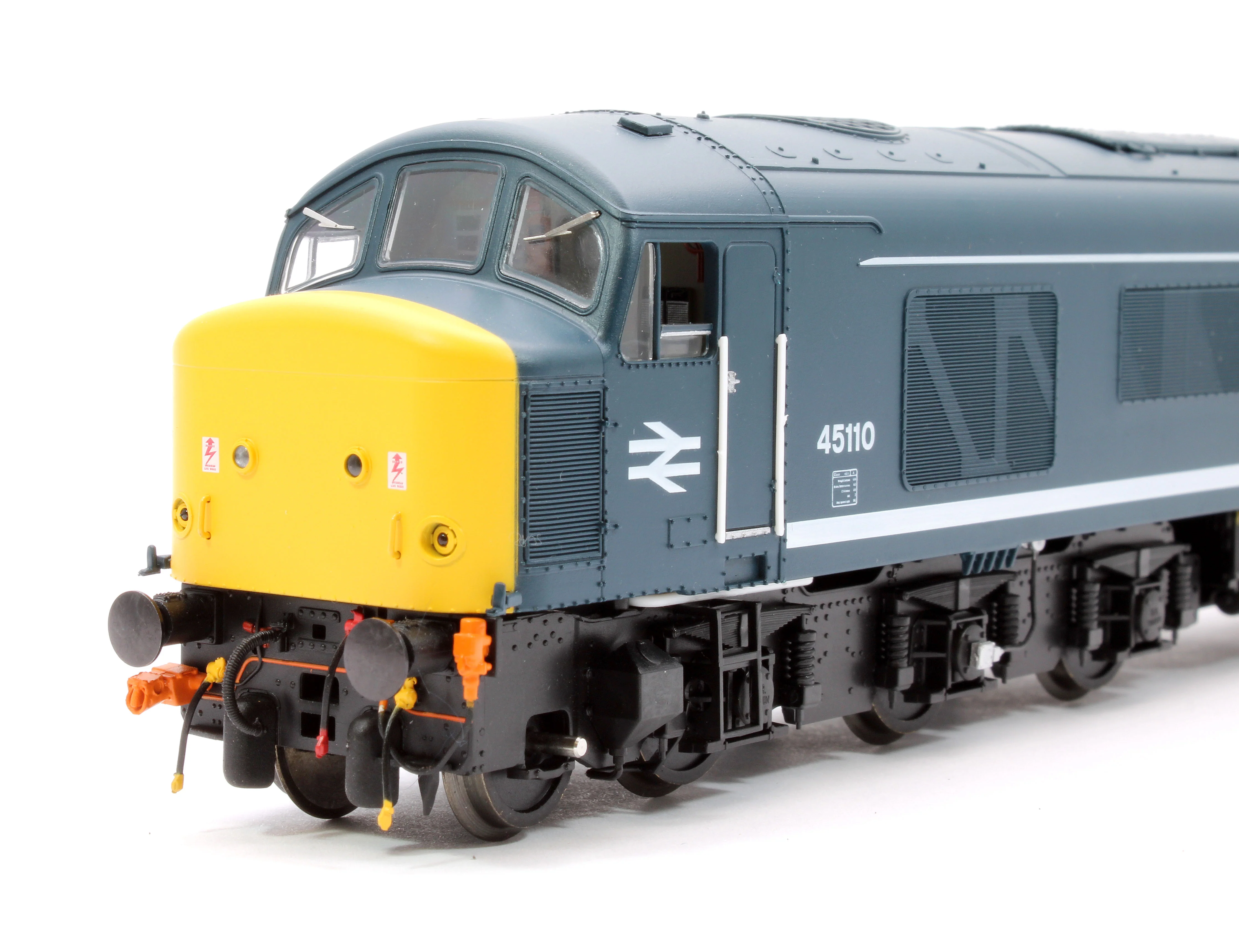 Class 45/1 45110 BR Blue (white body stripe) Diesel Locomotive - Image 9