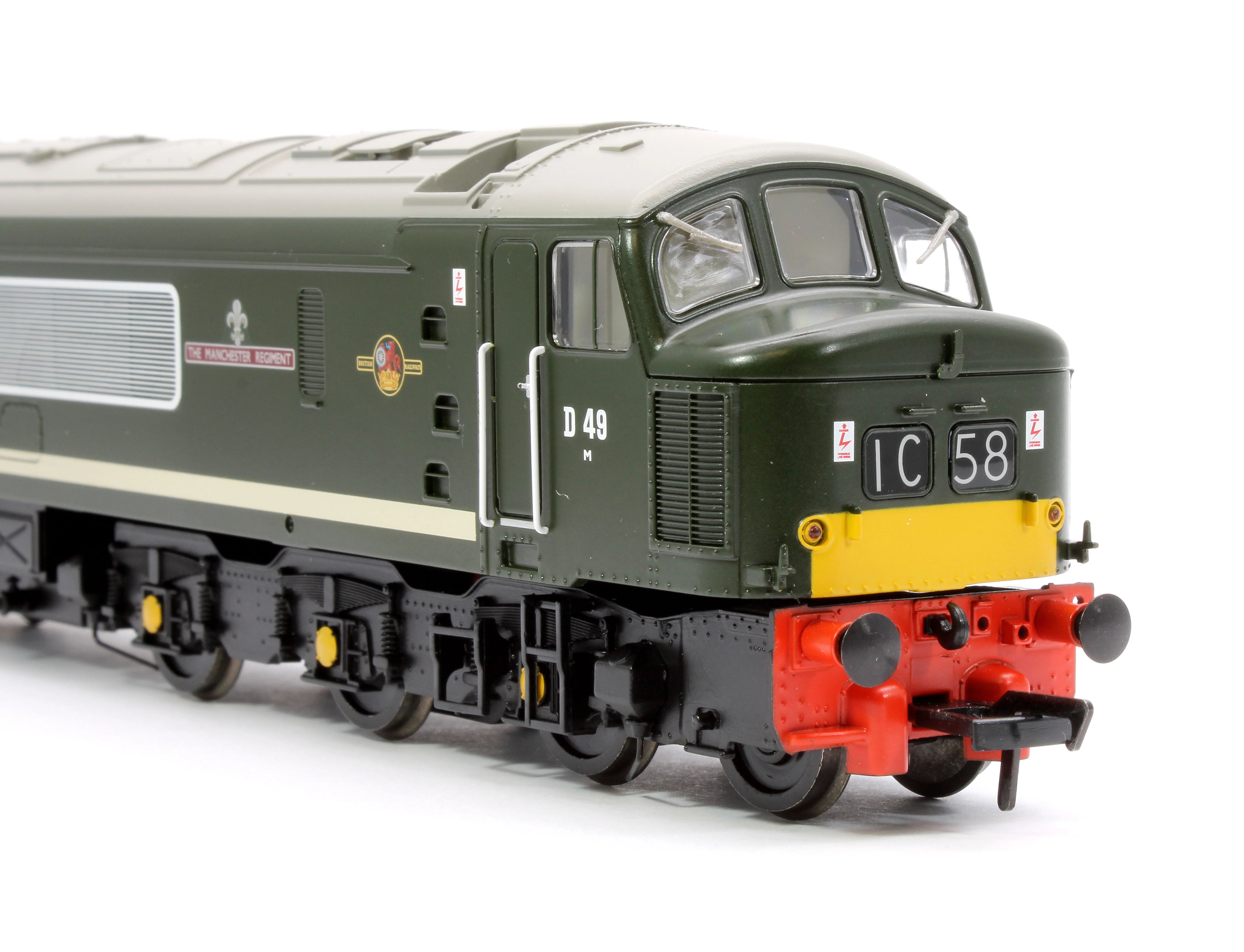 32-678A Class 45 Split Centre H/C D49 'The Manchester Regiment' BR Green (Small Yellow Panels) Diesel Locomotive - Image 9