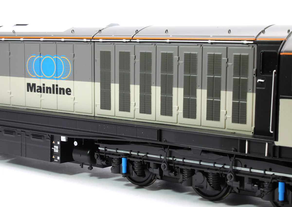5857 Class 58 58009 Mainline Grey Diesel Locomotive - Image 9