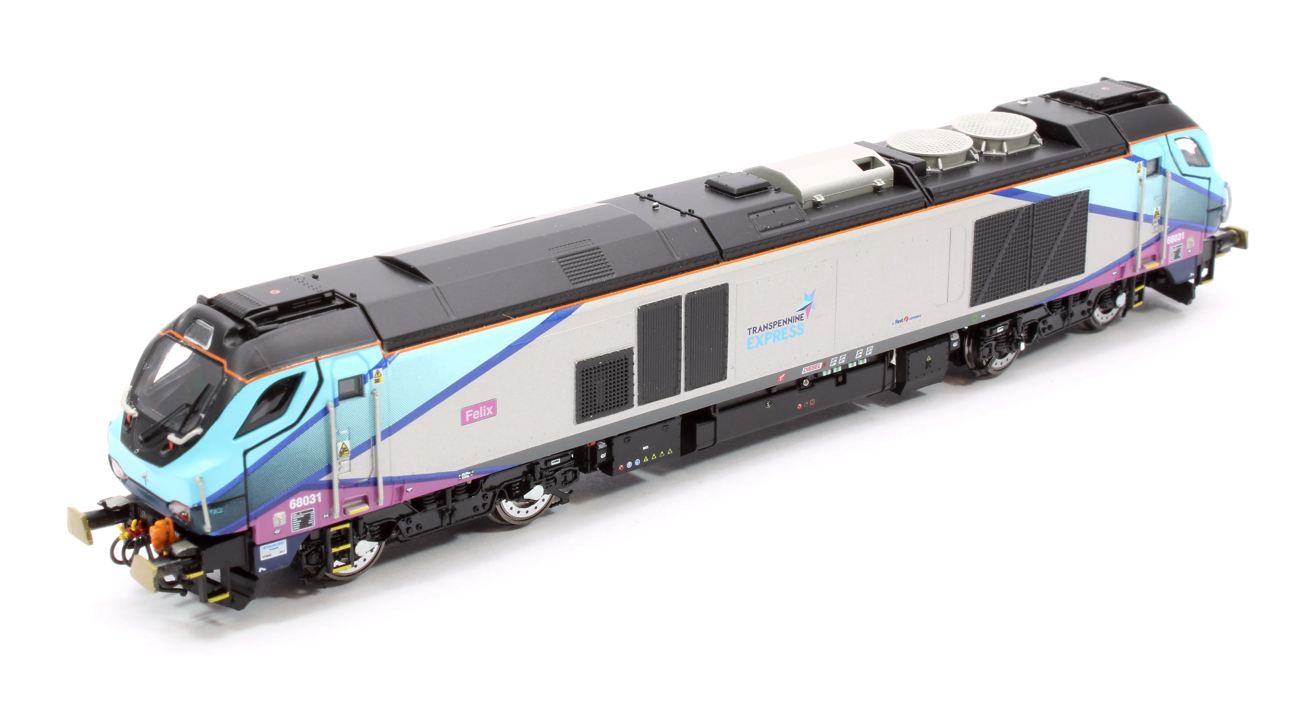 2D-022-015D Class 68 Felix 68031 Transpennine Express Diesel Locomotive - DCC Fitted - Image 12