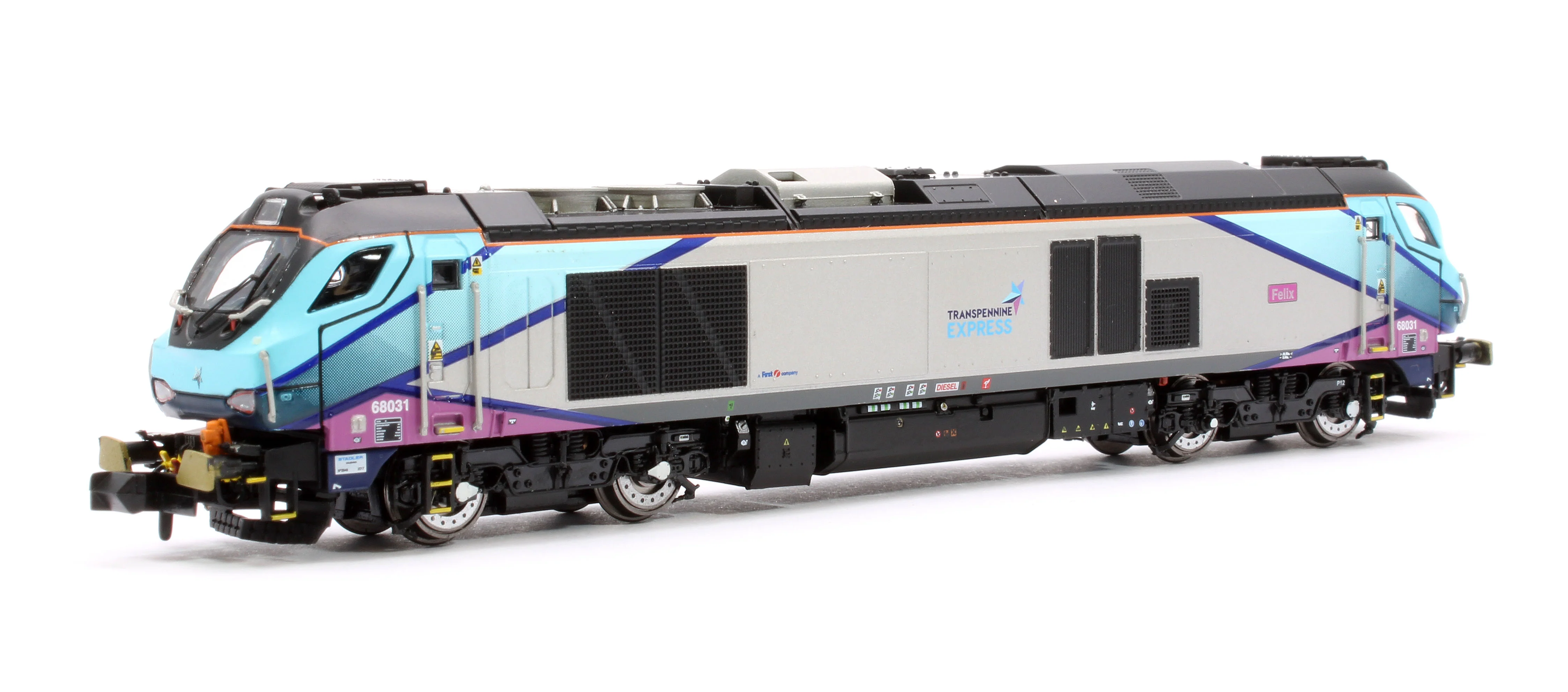 2D-022-015D Class 68 Felix 68031 Transpennine Express Diesel Locomotive - DCC Fitted - Image 3