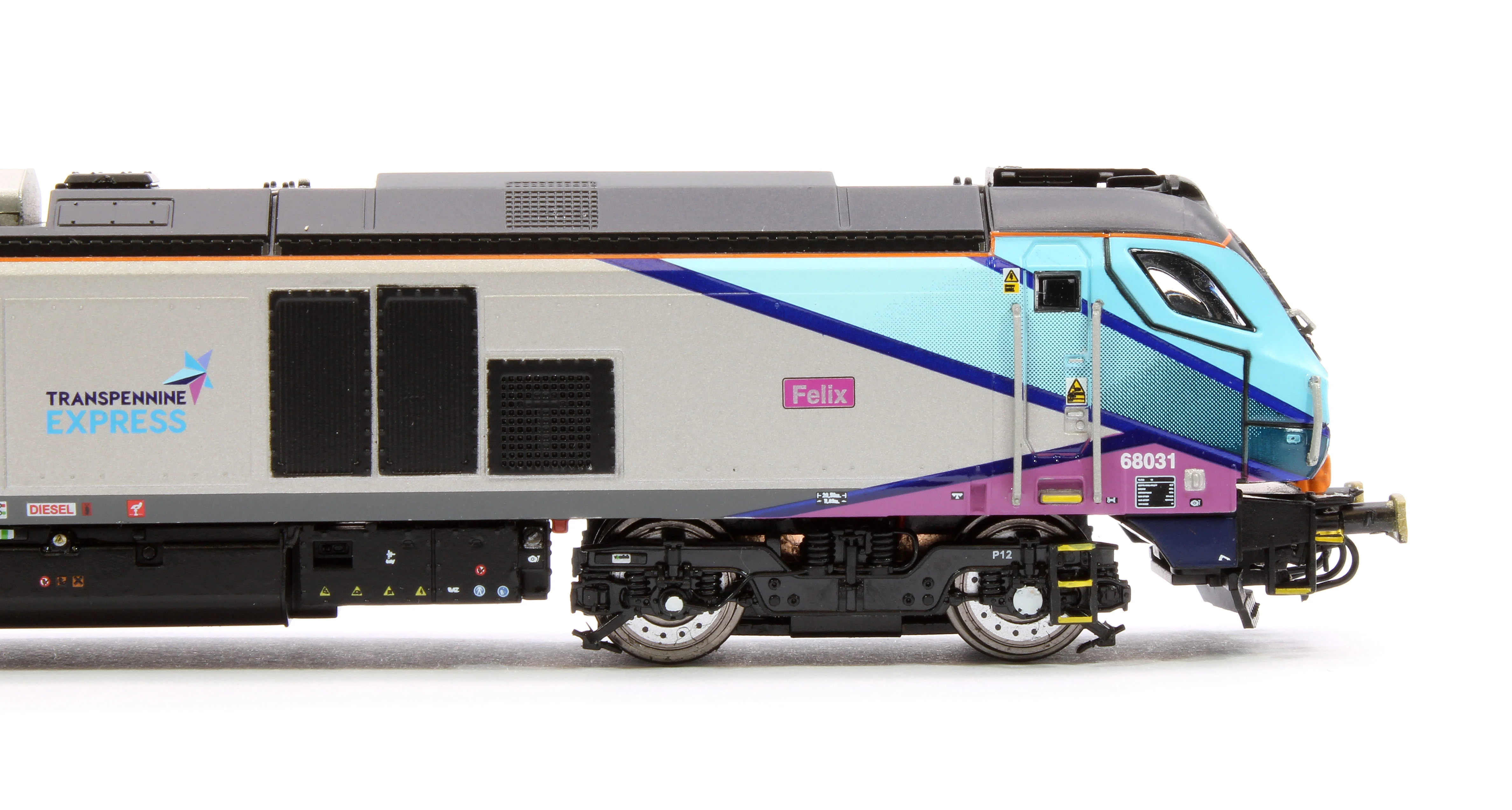 2D-022-015D Class 68 Felix 68031 Transpennine Express Diesel Locomotive - DCC Fitted - Image 7