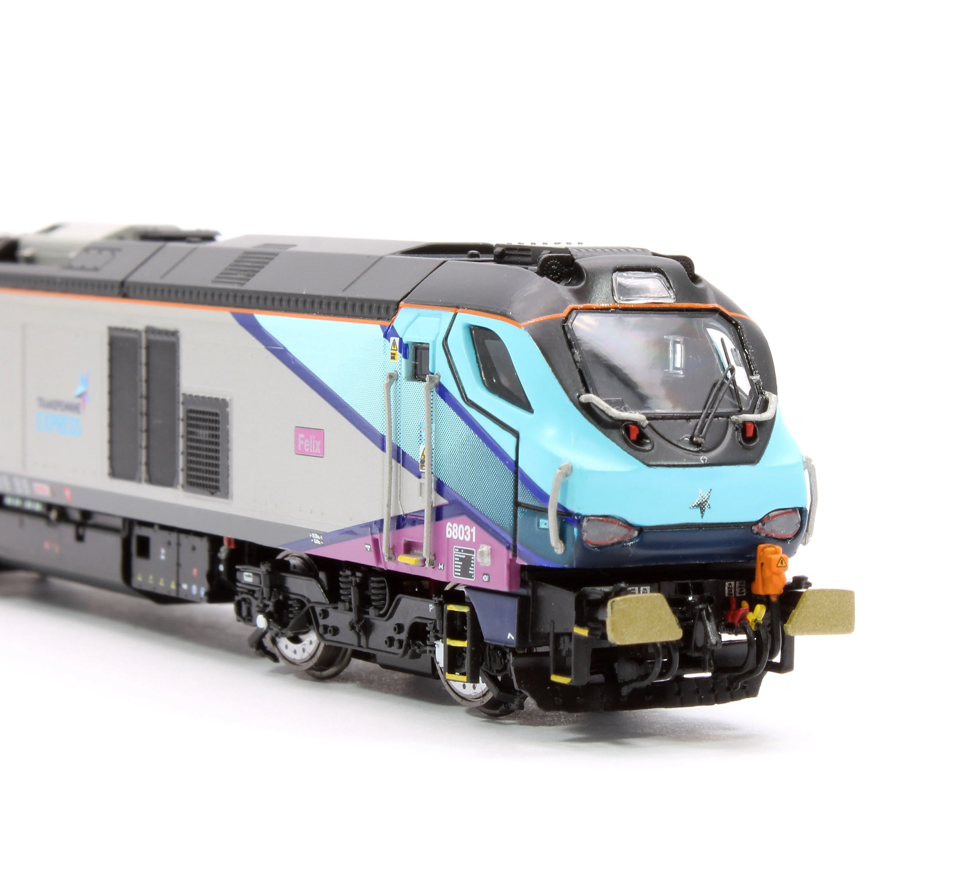 2D-022-015D Class 68 Felix 68031 Transpennine Express Diesel Locomotive - DCC Fitted - Image 9