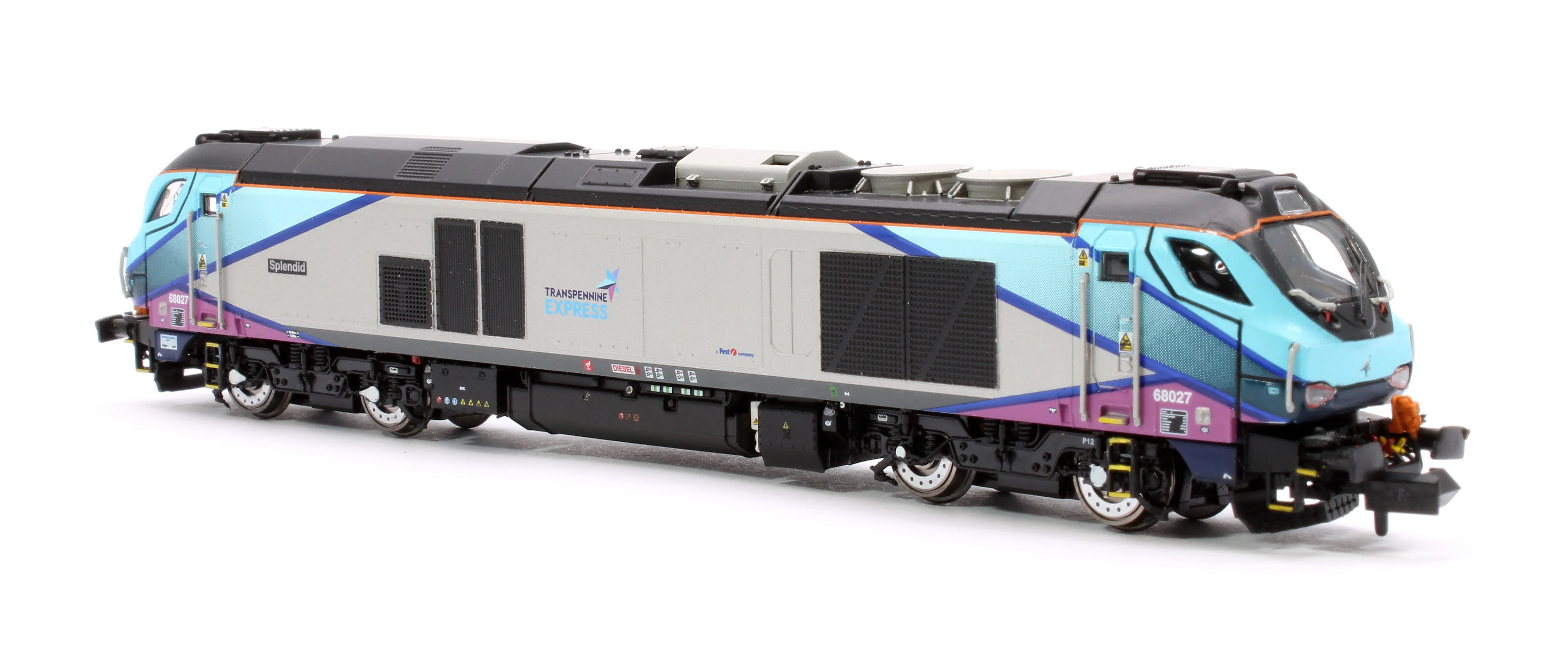 2D-022-014 Class 68 Splendid 68027 Transpennine Express Diesel Locomotive - Image 2