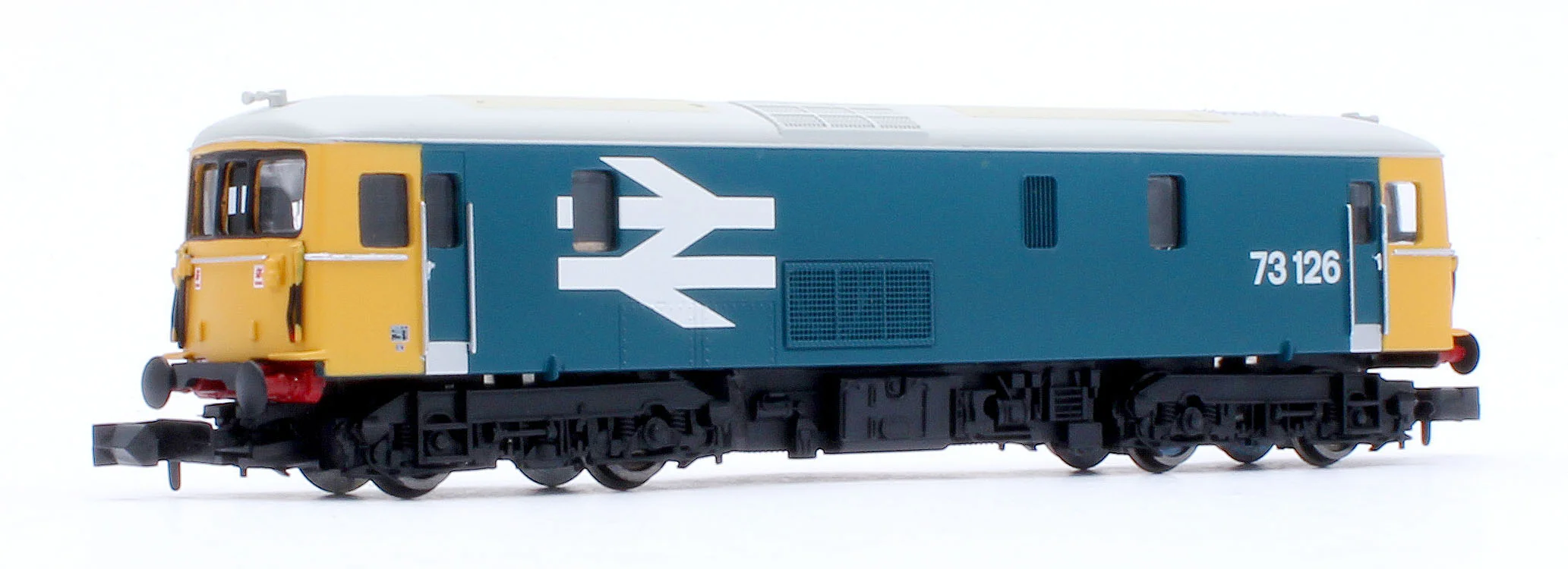 GM2210208 Class 73 126 BR Large Logo Blue Electro Diesel Locomotive - Image 4