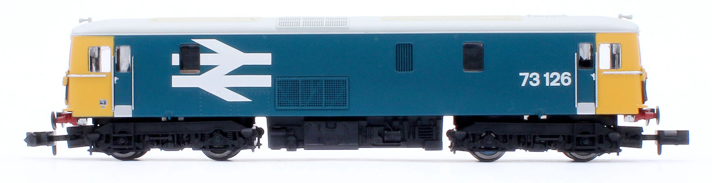 GM2210208 Class 73 126 BR Large Logo Blue Electro Diesel Locomotive - Image 5