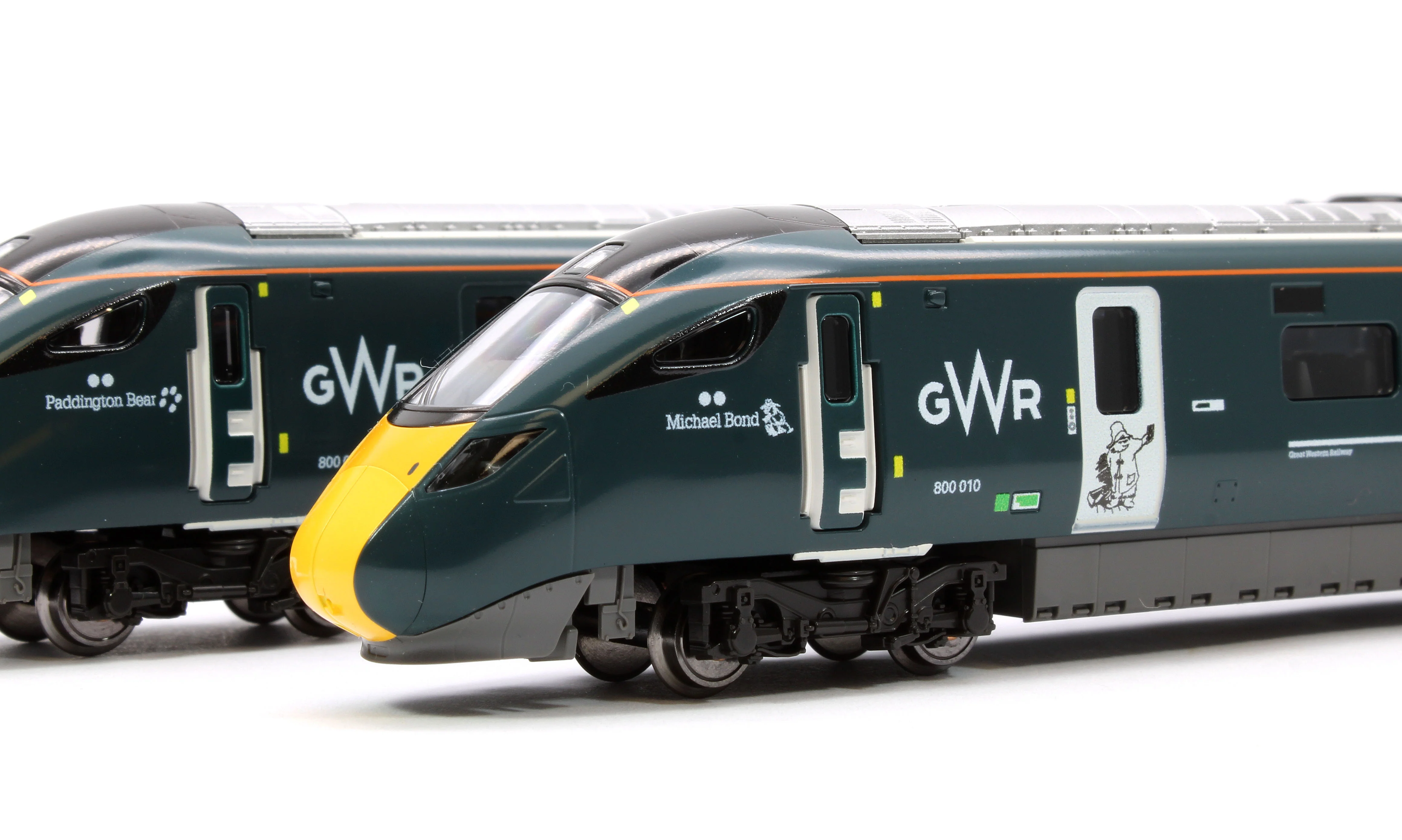 10-1673 -82634 Class 800/0 GWR IET 800 010 "Paddington Bear" 5 Car EMU - Image 19