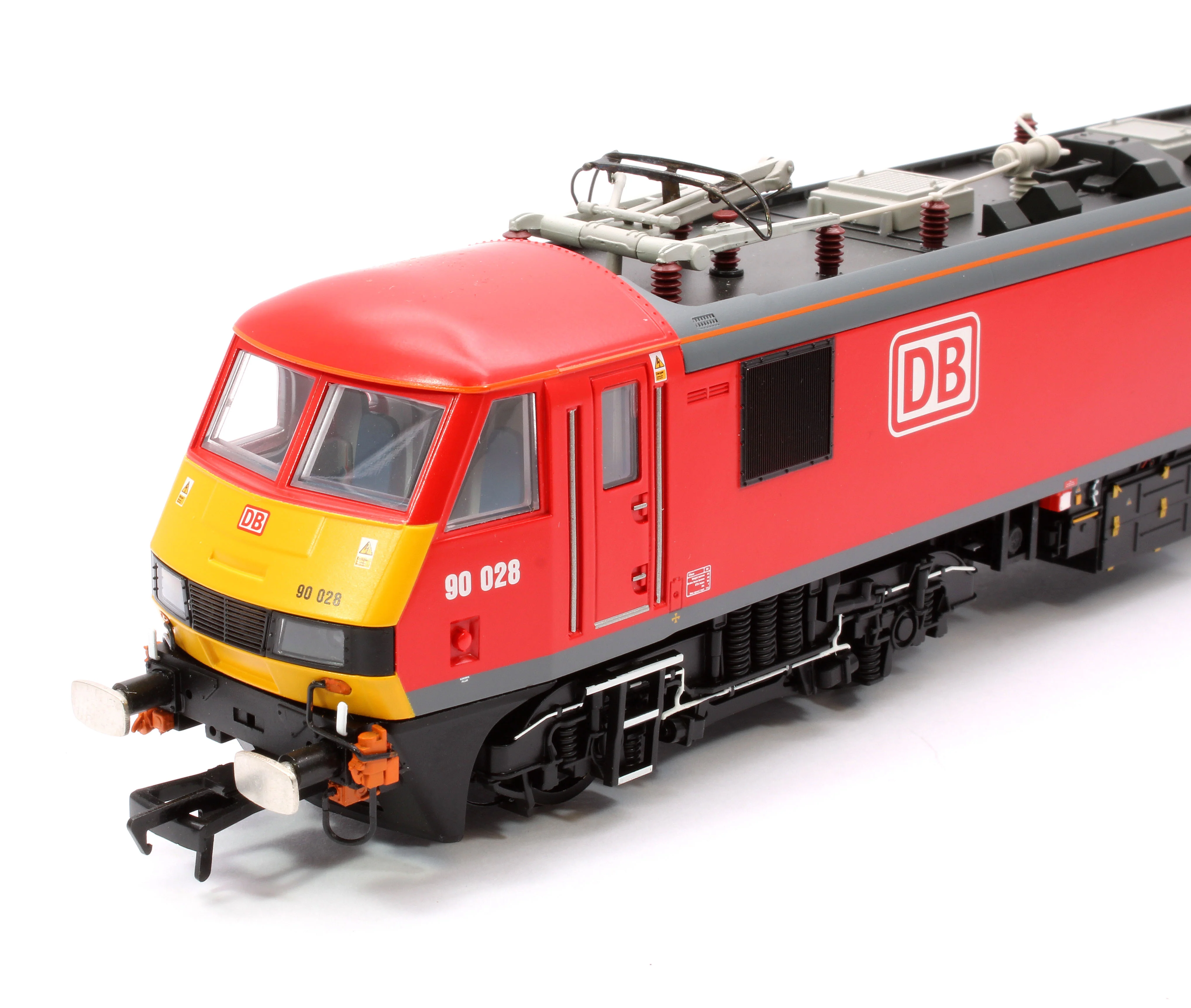 32-616NRM Class 90 028 'Sir William McAlpine' DB Cargo Electric Locomotive - Image 10