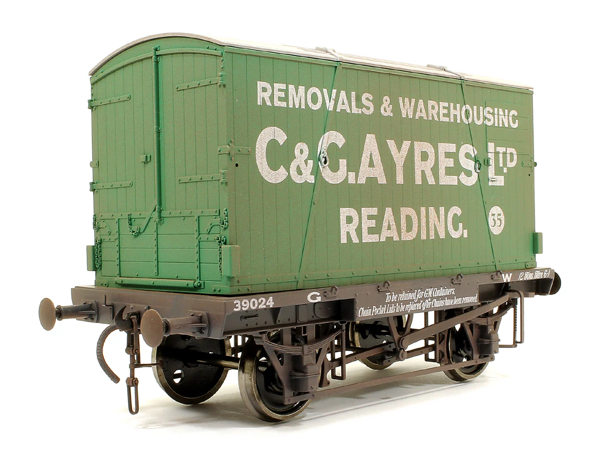 7F-037-012W Conflat & Container C & Ayres 35 - Weathered