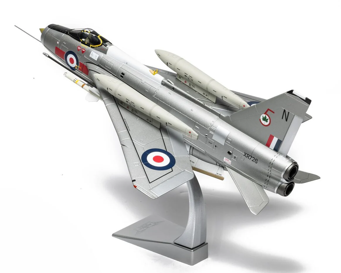 AA28404 English Electric Lightning F.6 XR726/N, RAF No.5 Squadron - Image 2