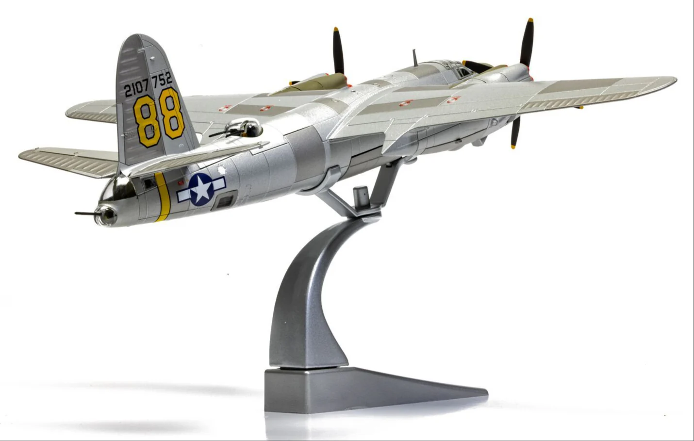 AA29502 Martin B-26C-45-MO Marauder, 42-107752 / BN 88 ‘Miss Arkansas’, Lt Leo A Lampman - Image 4