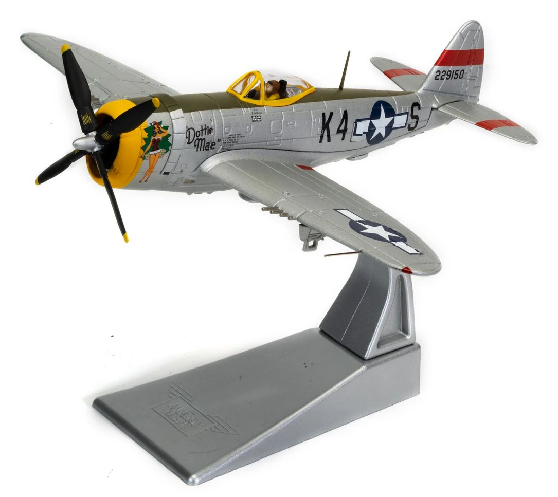 AA33827 Republic P-47D Thunderbolt, 'Dottie Mae' - Image 4