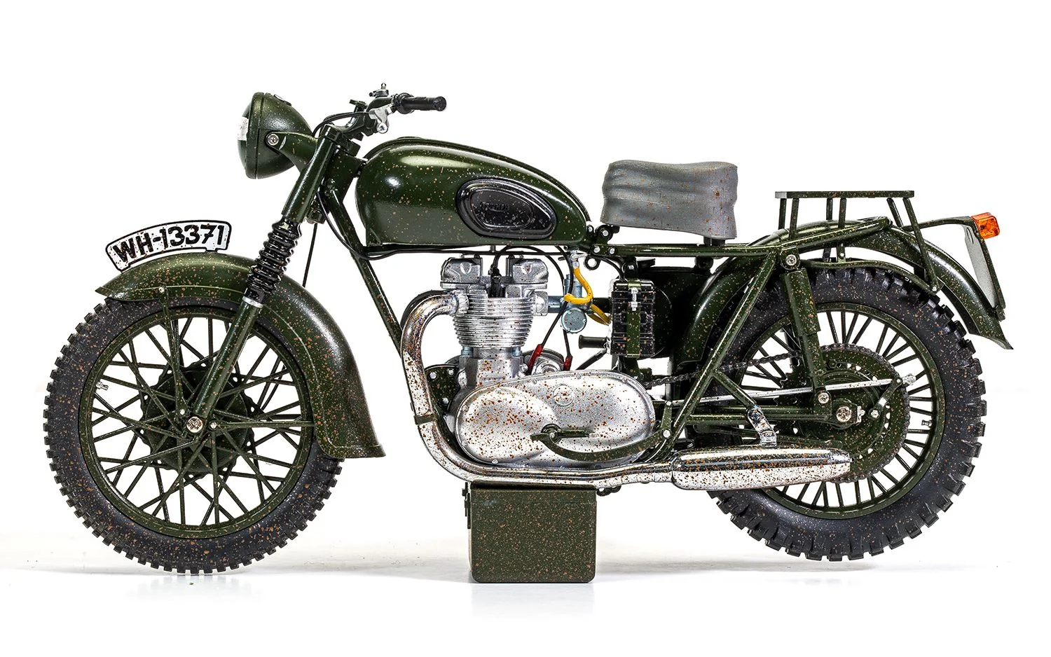 CC08501 The Great Escape - Triumph TR6 Trophy (Weathered)