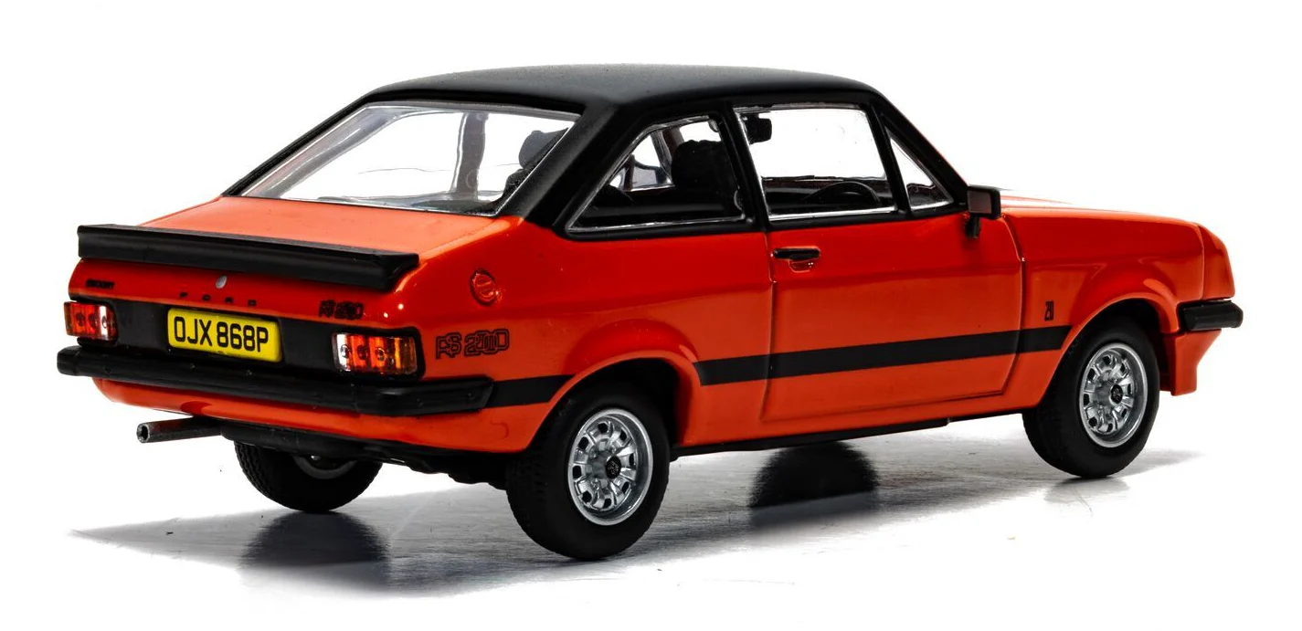 VA14910 Ford Escort Mk2 RS2000, Carnival Red - Image 3