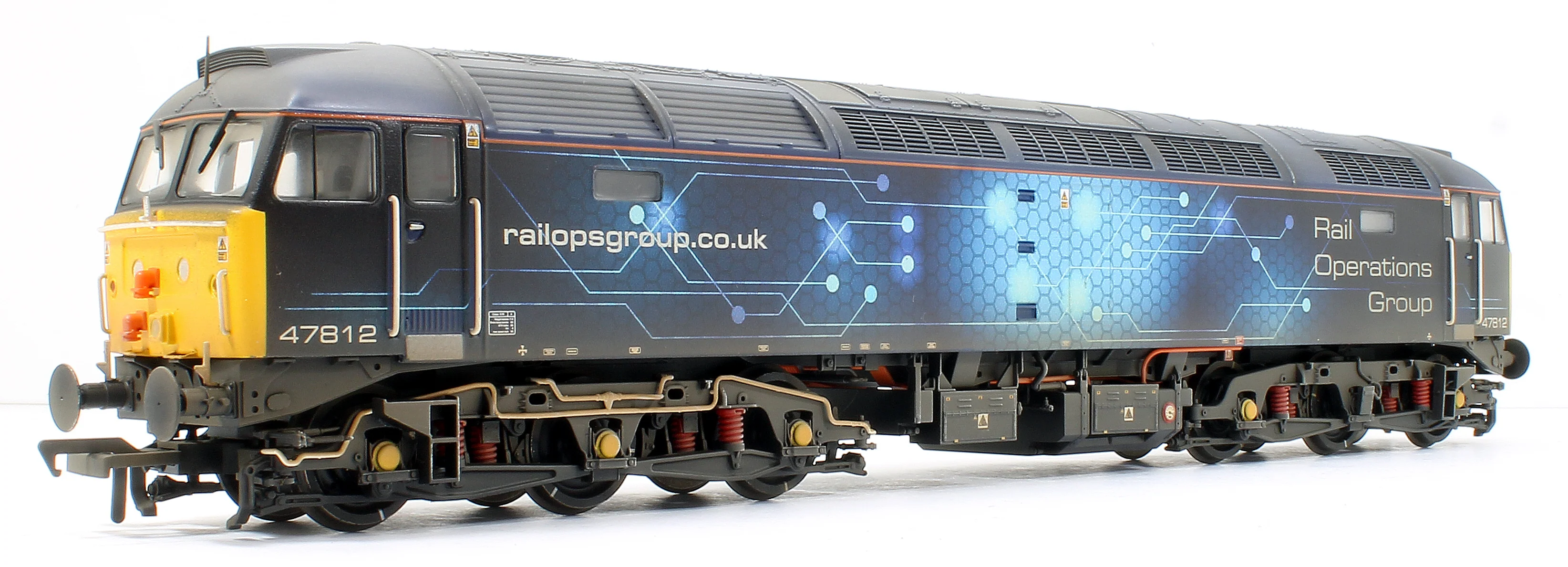 35-412ZW Custom Weathered Class 47/4 47812 Rail Operations Group (ROG) Diesel Locomotive - Image 3